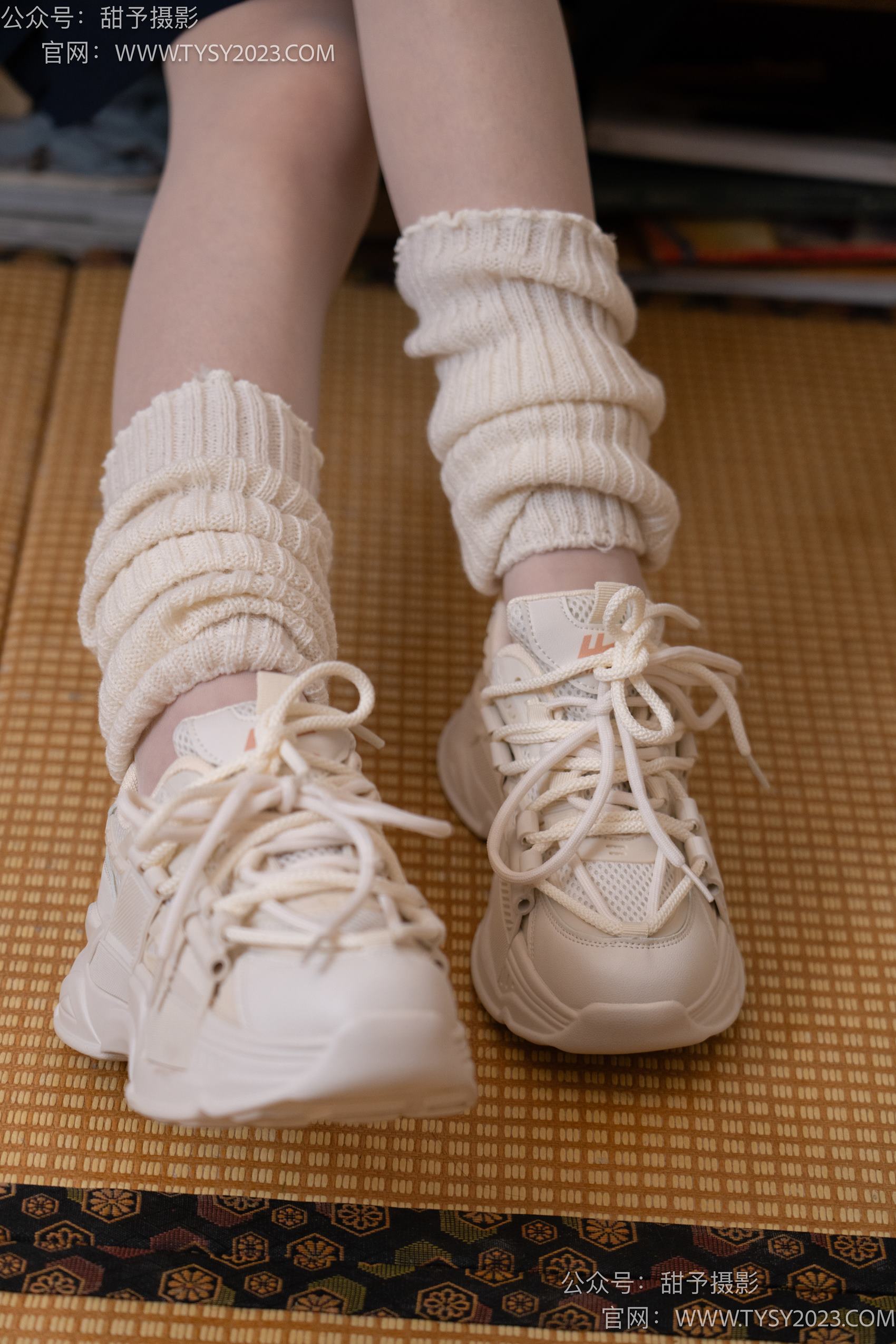 图片[92]-甜予摄影 NO.018 璇璇-运动鞋、白丝[131P] – 速更版-美库