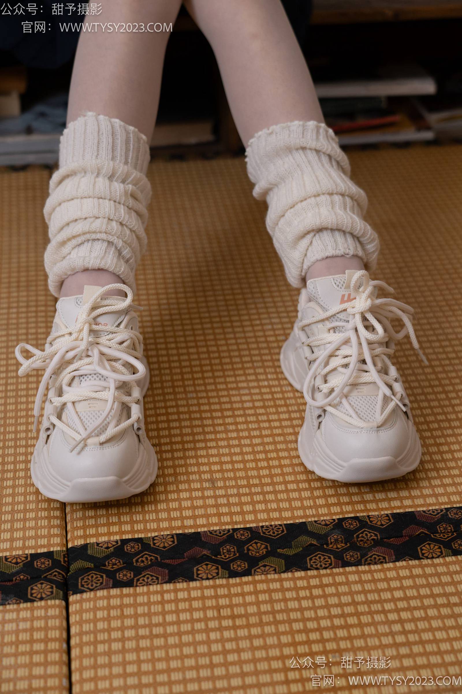 图片[97]-甜予摄影 NO.018 璇璇-运动鞋、白丝[131P] – 速更版-美库