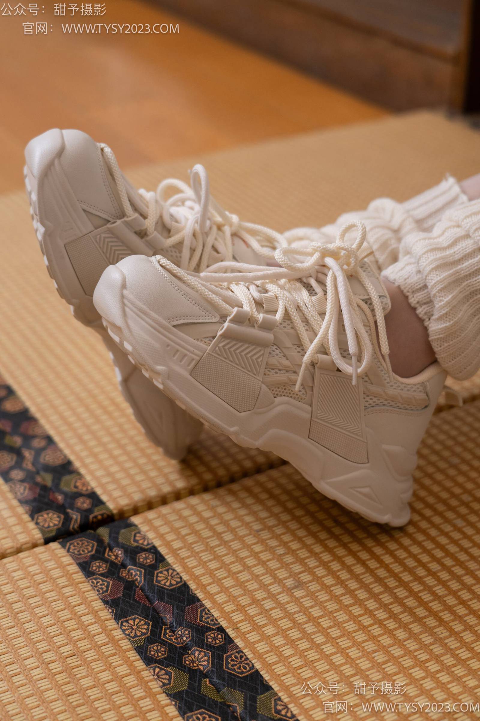 图片[114]-甜予摄影 NO.018 璇璇-运动鞋、白丝[131P] – 速更版-美库