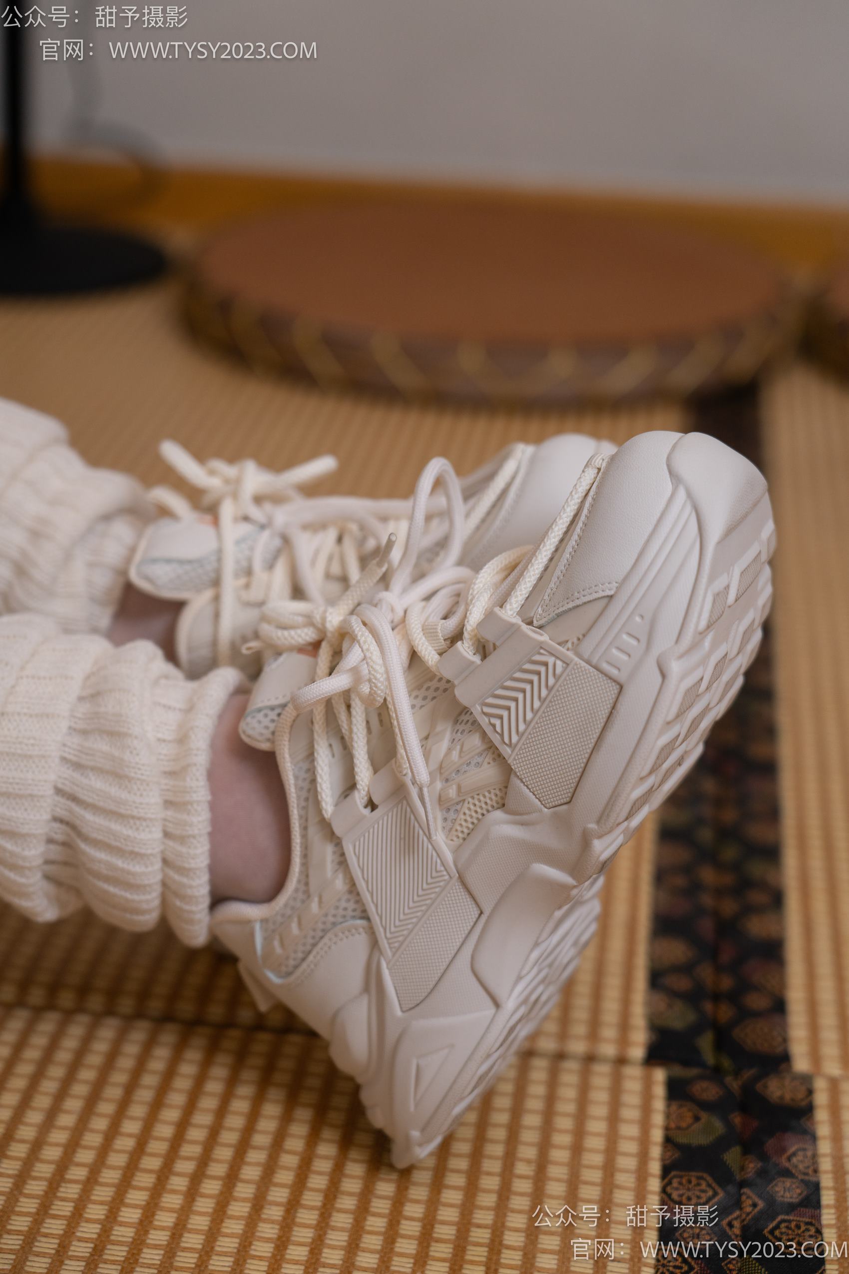 图片[115]-甜予摄影 NO.018 璇璇-运动鞋、白丝[131P] – 速更版-美库