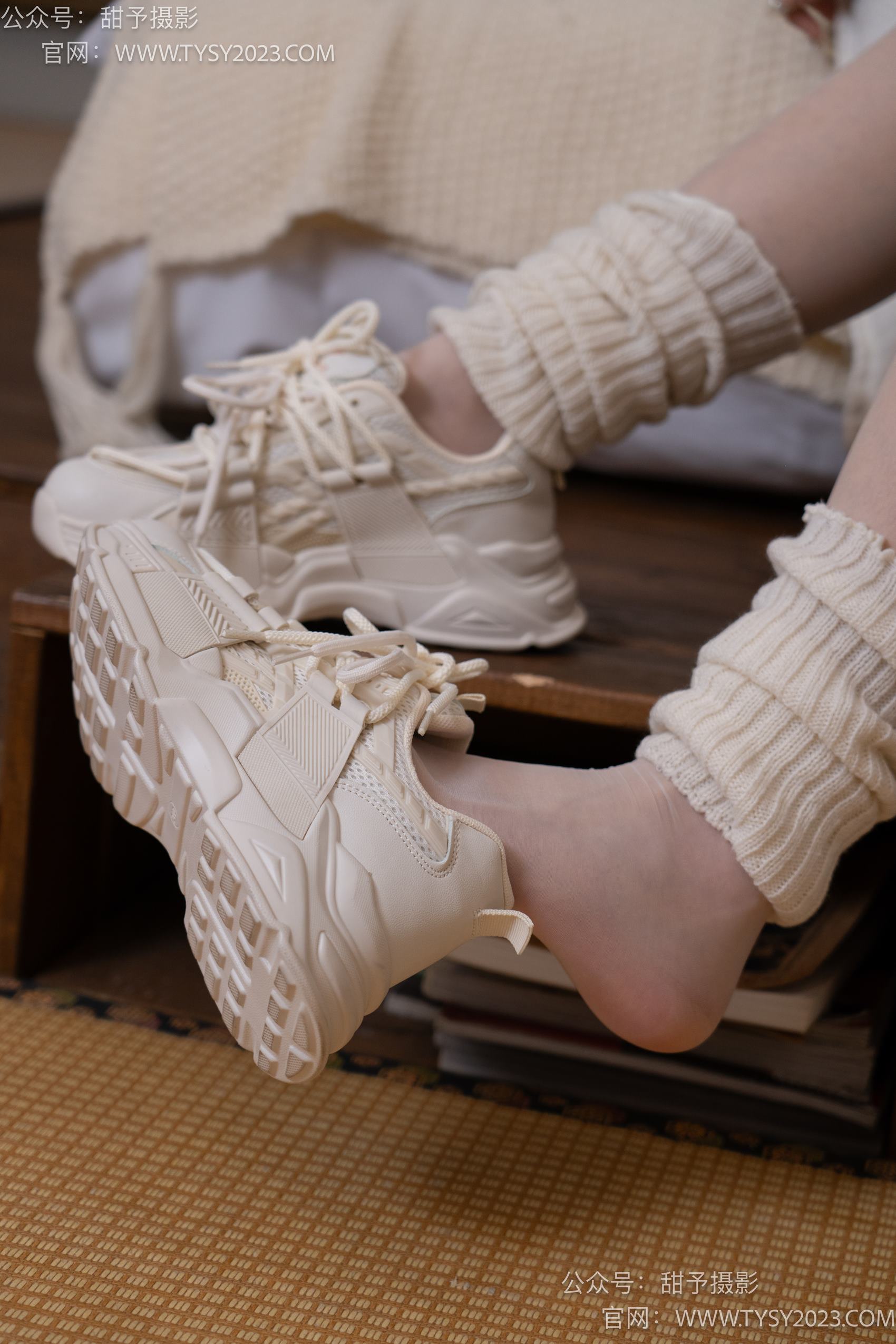 图片[130]-甜予摄影 NO.018 璇璇-运动鞋、白丝[131P] – 速更版-美库