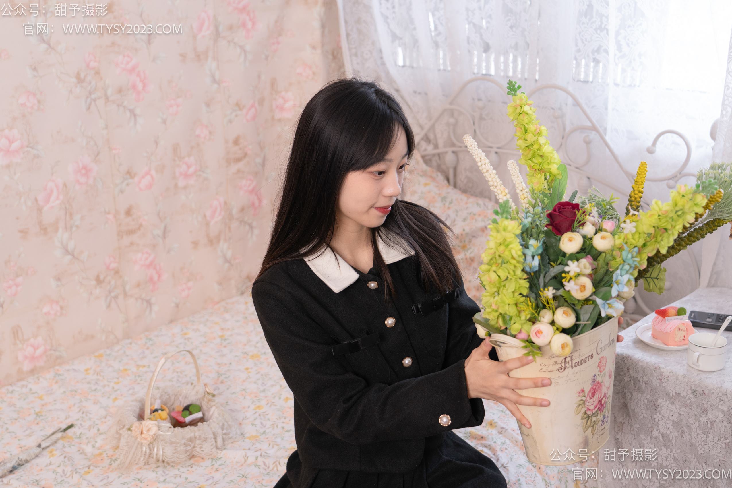 图片[43]-甜予摄影 NO.019 艺艺-皮鞋、白棉袜、裸足[128P] – 速更版-美库