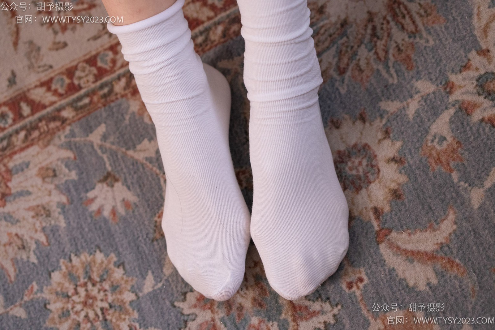 图片[48]-甜予摄影 NO.019 艺艺-皮鞋、白棉袜、裸足[128P] – 速更版-美库