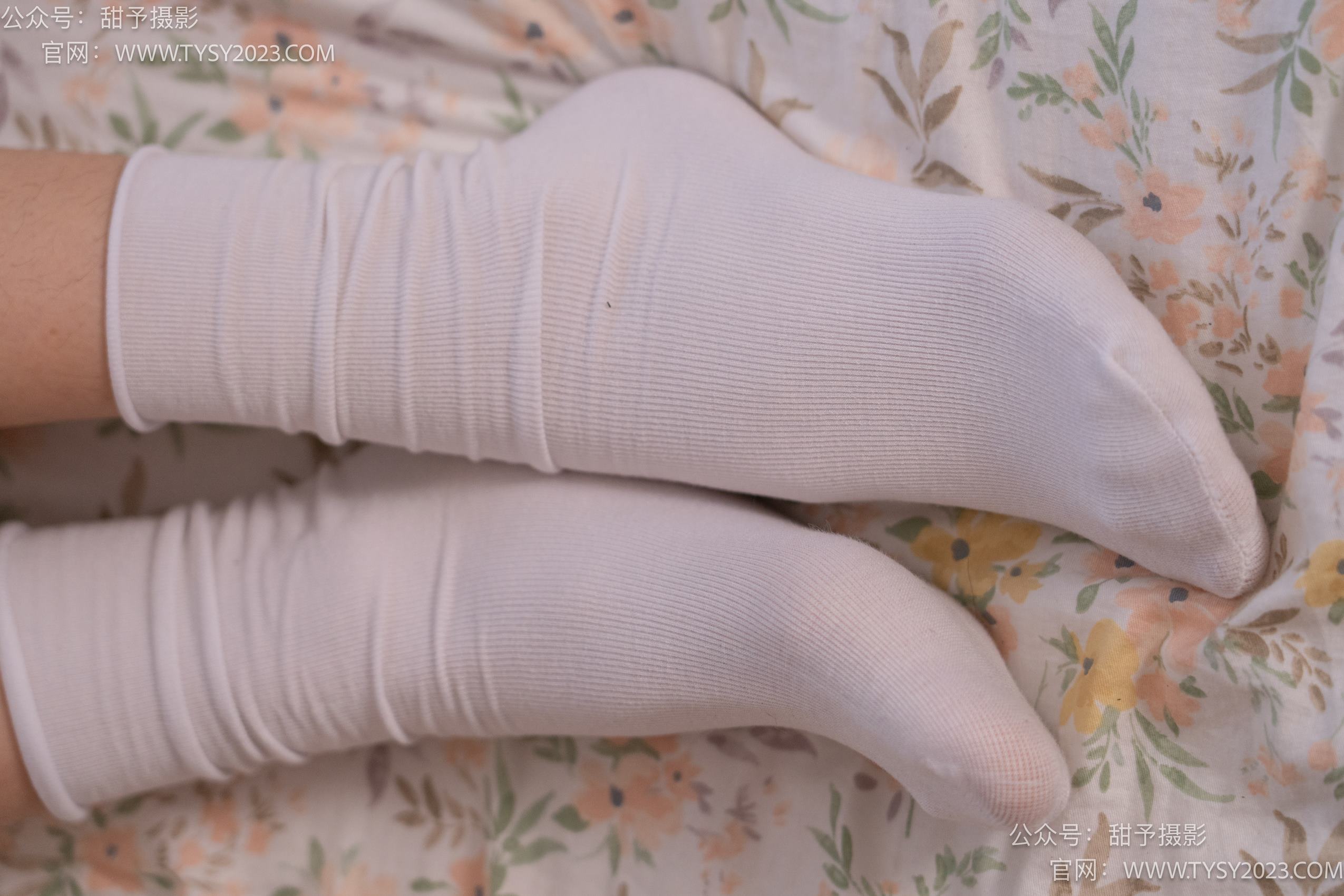 图片[71]-甜予摄影 NO.019 艺艺-皮鞋、白棉袜、裸足[128P] – 速更版-美库