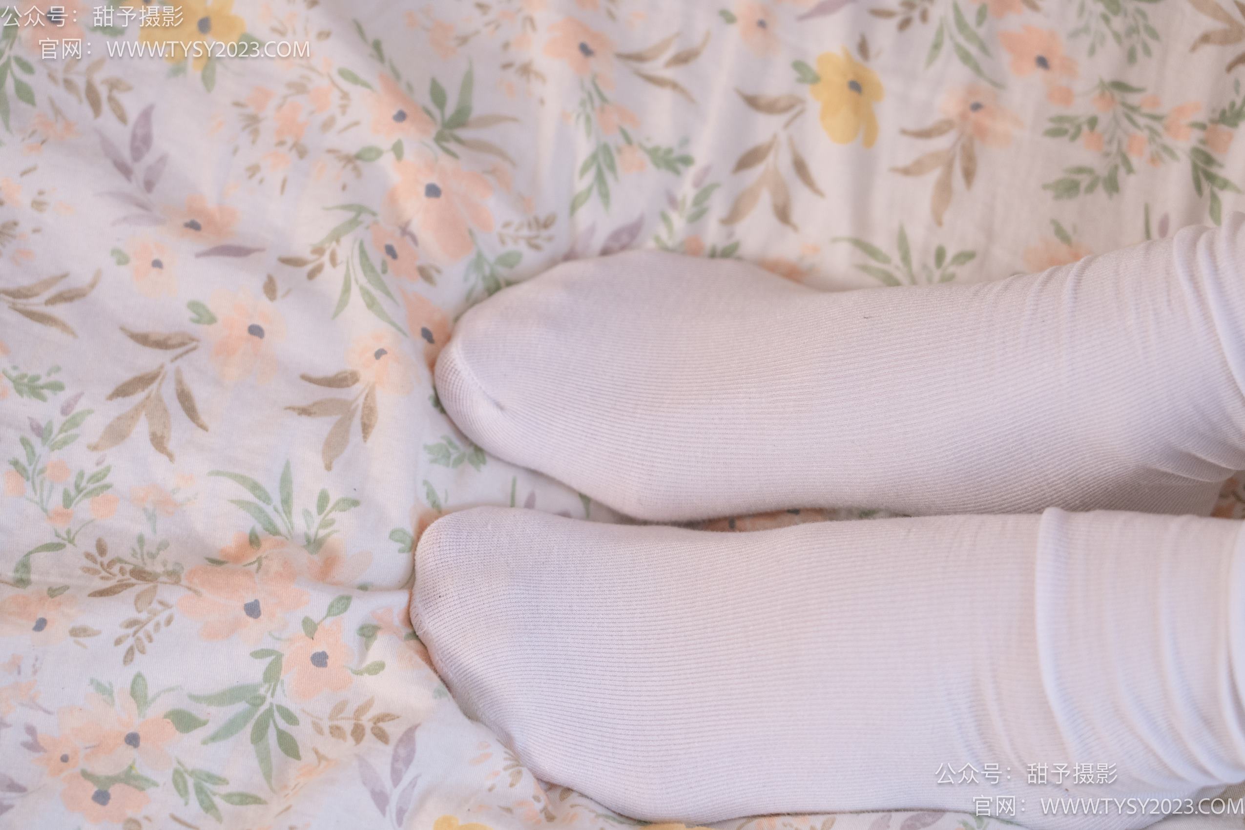 图片[81]-甜予摄影 NO.019 艺艺-皮鞋、白棉袜、裸足[128P] – 速更版-美库