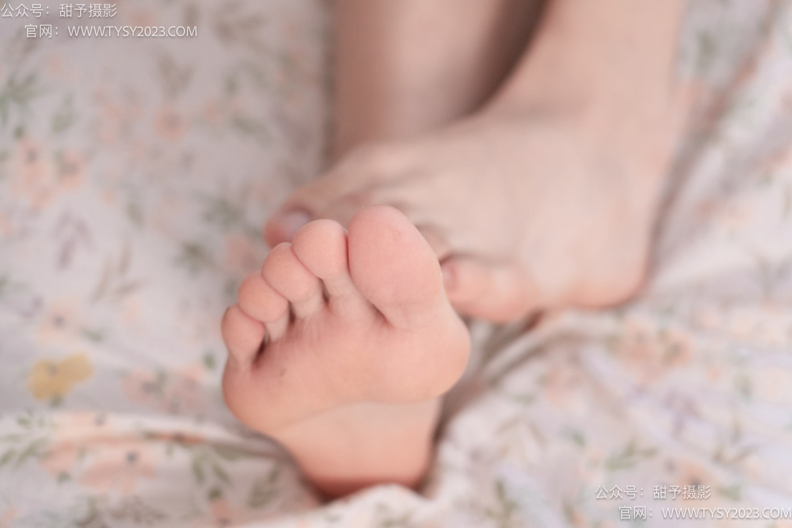 图片[105]-甜予摄影 NO.019 艺艺-皮鞋、白棉袜、裸足[128P] – 速更版-美库