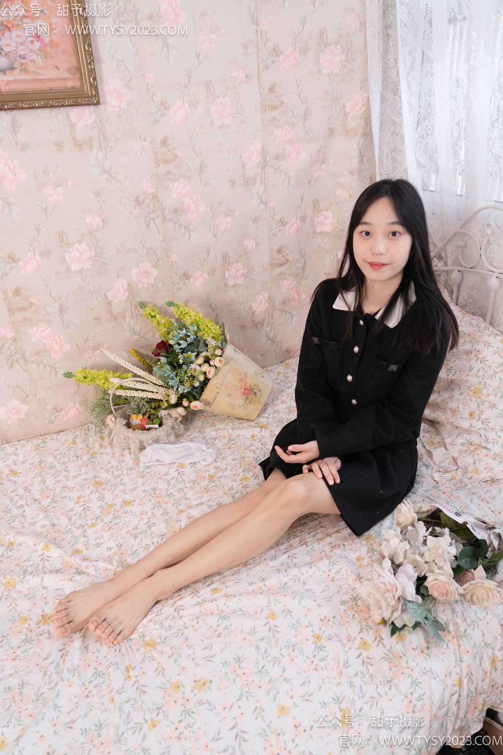图片[112]-甜予摄影 NO.019 艺艺-皮鞋、白棉袜、裸足[128P] – 速更版-美库