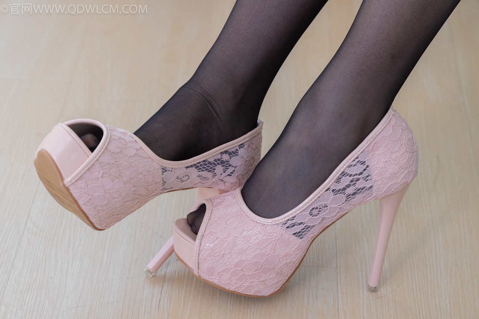 图片[11]-物恋传媒 NO.1919 嘉木-恋爱夏天[154P] – 速更版-美库