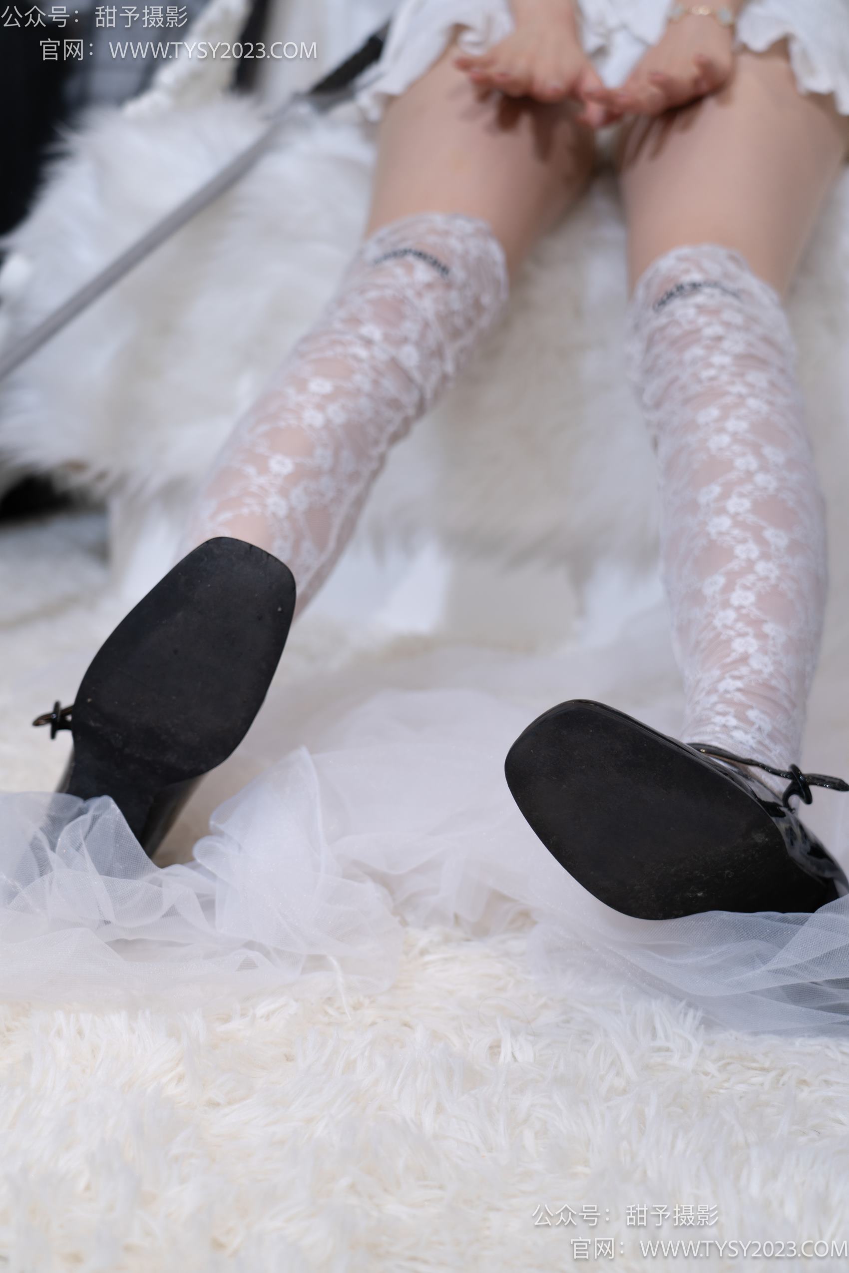 图片[86]-甜予摄影 NO.020 鱼鱼-皮鞋、蕾丝袜、肉丝[129P] – 速更版-美库