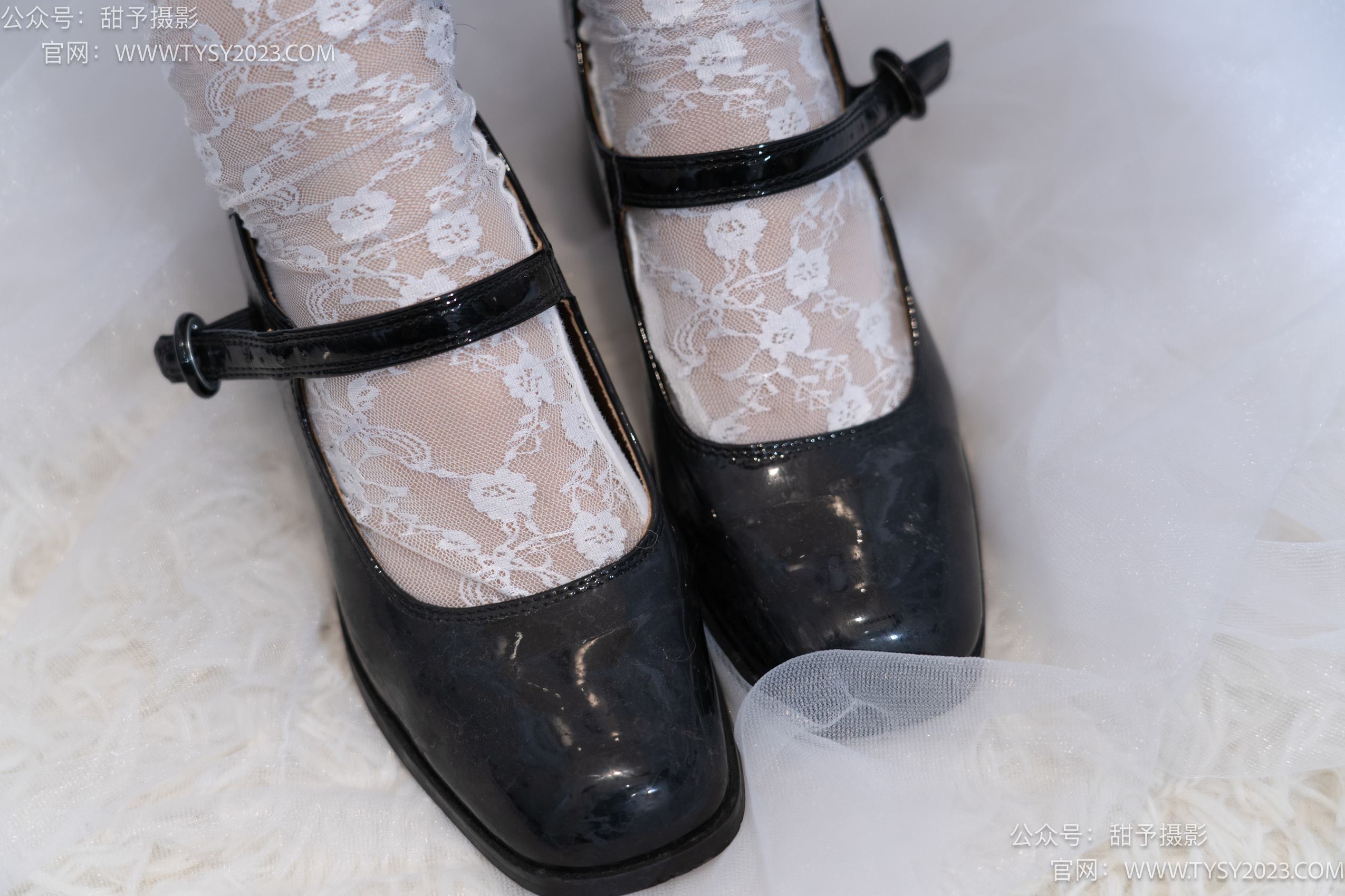 图片[91]-甜予摄影 NO.020 鱼鱼-皮鞋、蕾丝袜、肉丝[129P] – 速更版-美库