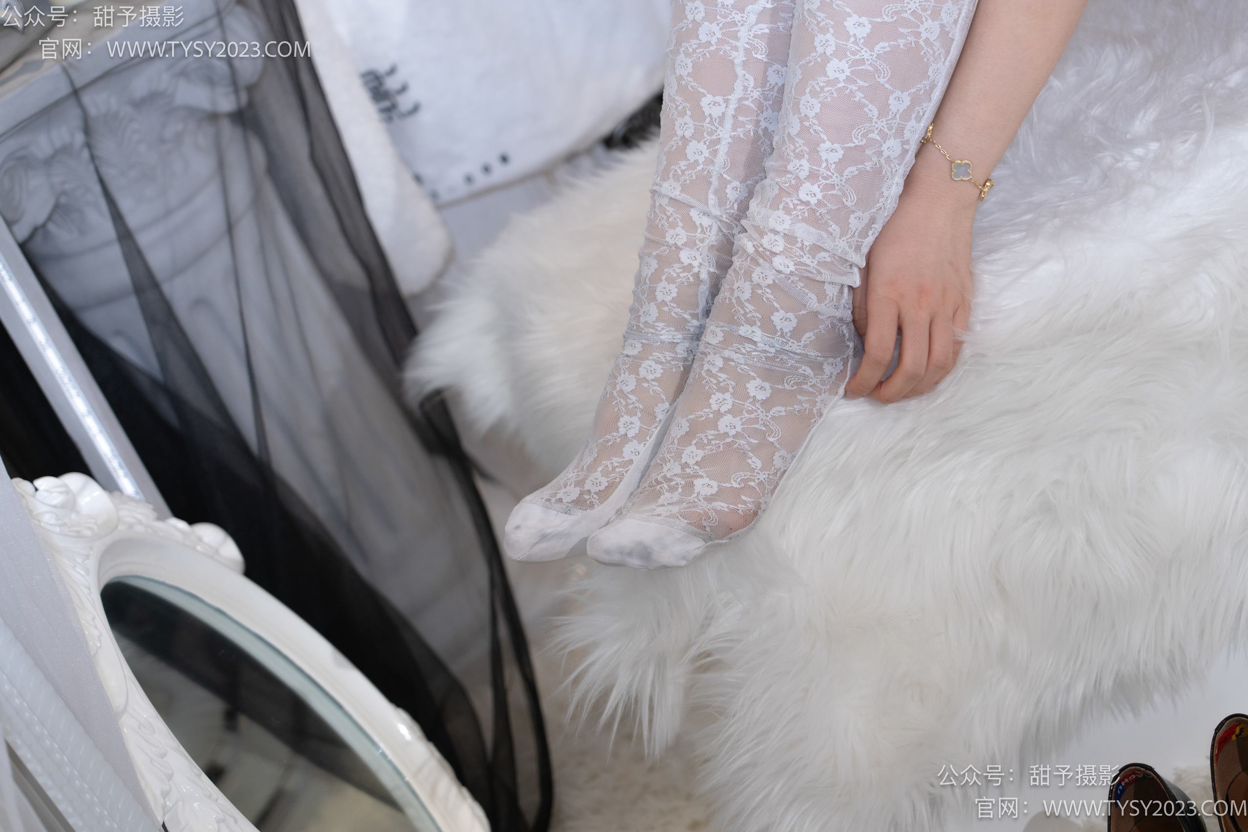 图片[124]-甜予摄影 NO.020 鱼鱼-皮鞋、蕾丝袜、肉丝[129P] – 速更版-美库