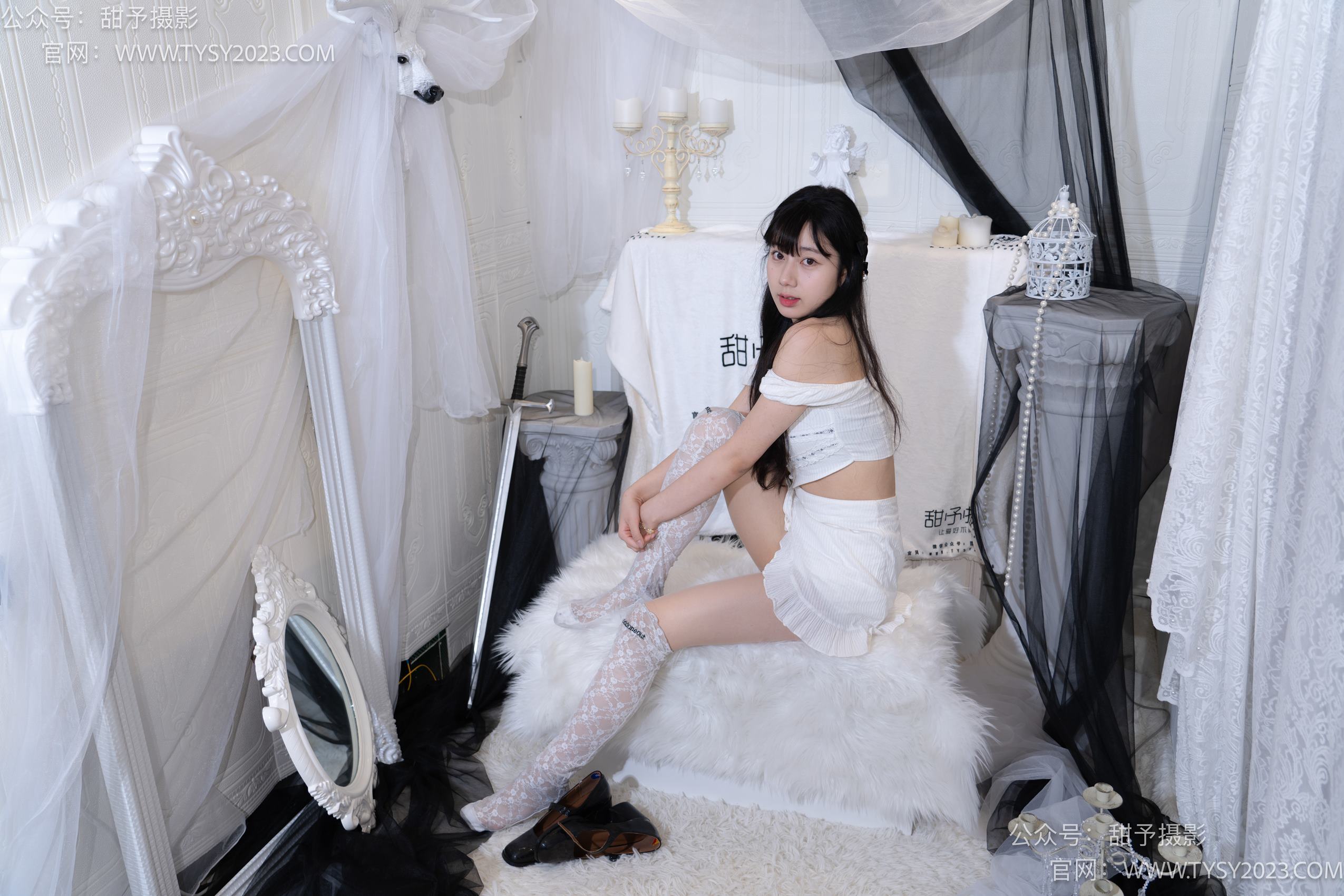 图片[126]-甜予摄影 NO.020 鱼鱼-皮鞋、蕾丝袜、肉丝[129P] – 速更版-美库