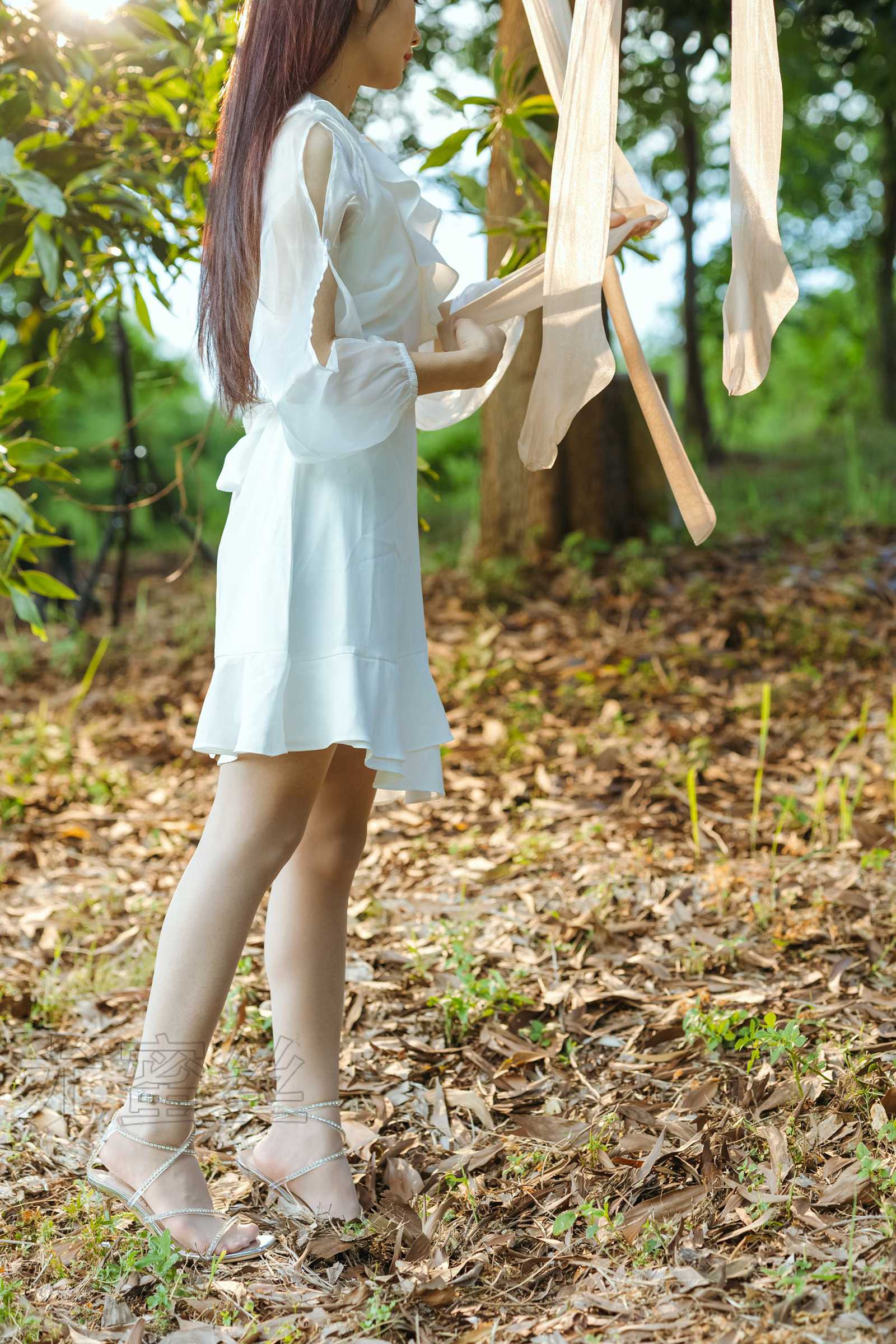 图片[13]-尤蜜丝 NO.075 穿搭推广展示图集[114P] – 速更版-美库