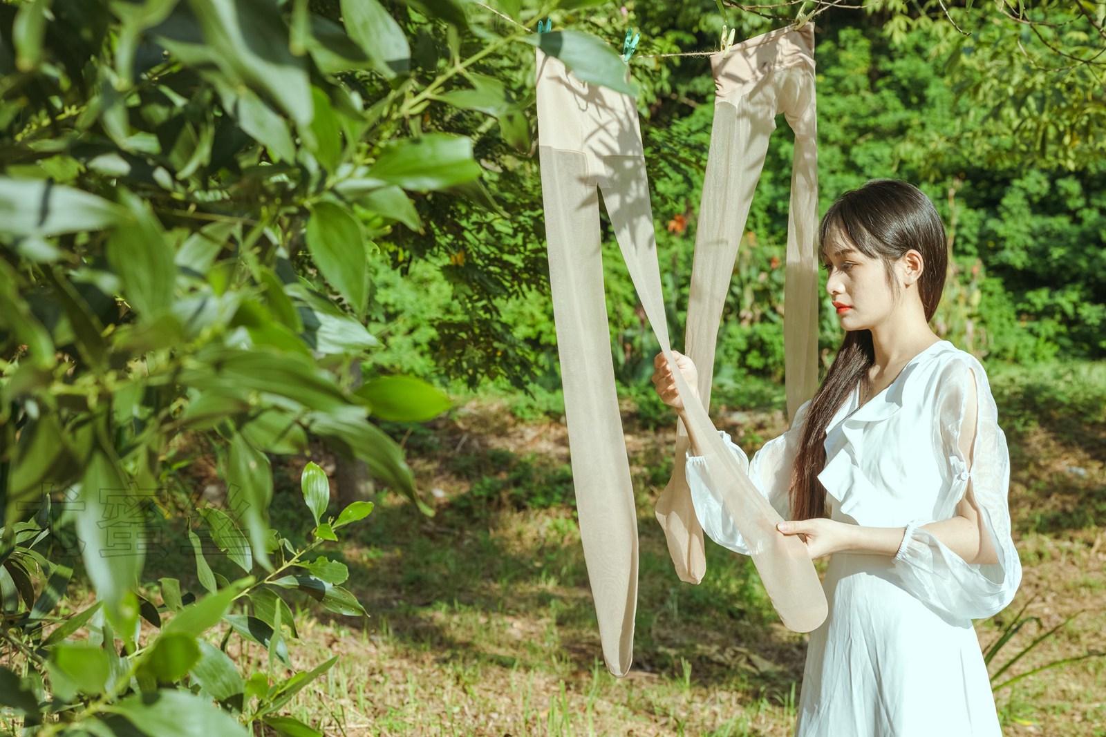 图片[99]-尤蜜丝 NO.075 穿搭推广展示图集[114P] – 速更版-美库