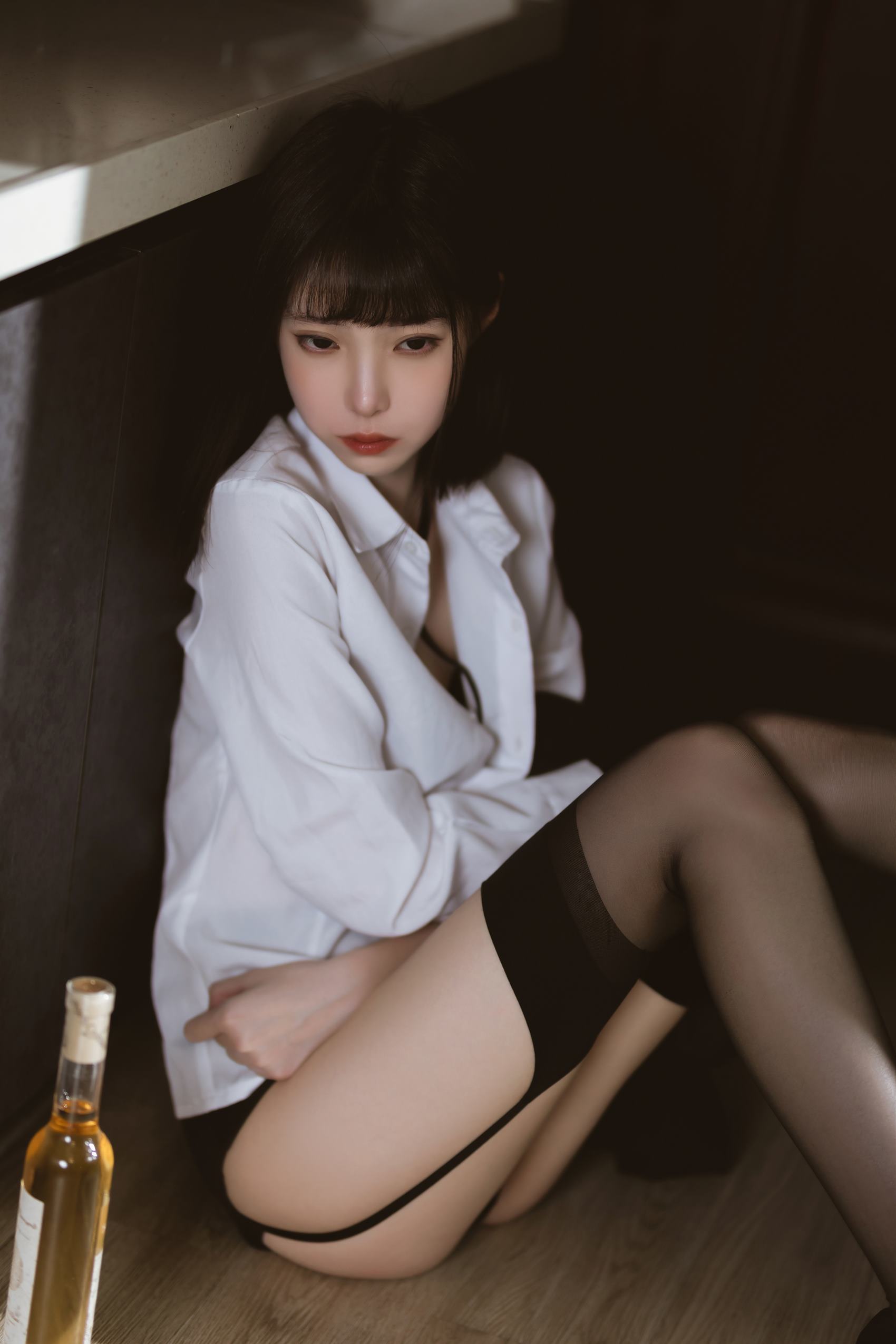 图片[51]-许岚(叁月life) – 醉酒OL[59P] – 速更版-美库