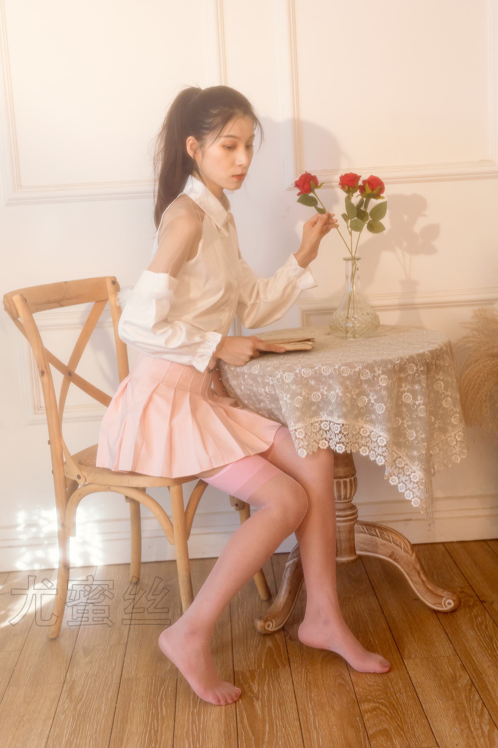 图片[20]-尤蜜丝 NO.076 穿搭推广展示图集[37P] – 速更版-美库