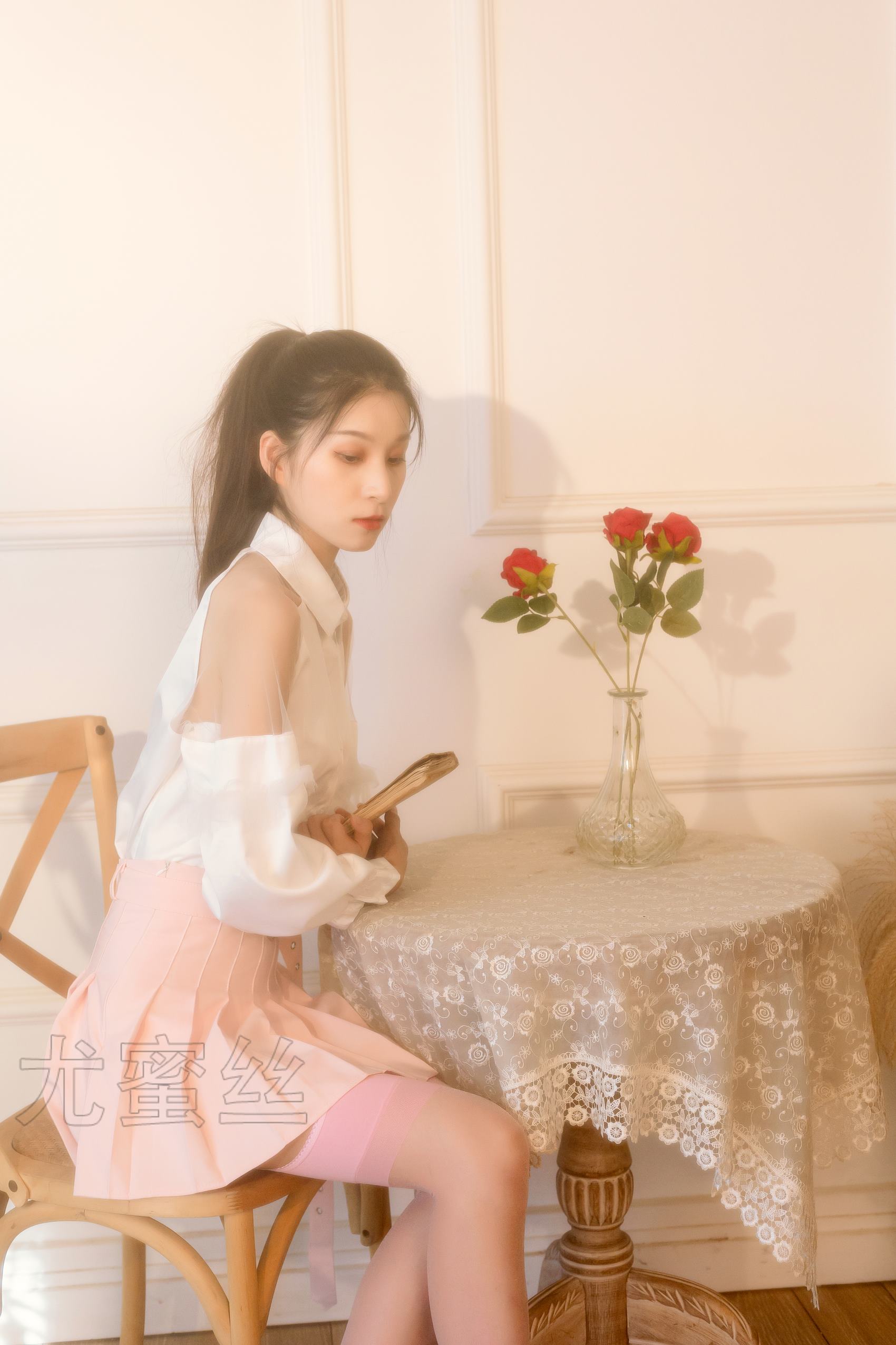 图片[32]-尤蜜丝 NO.076 穿搭推广展示图集[37P] – 速更版-美库