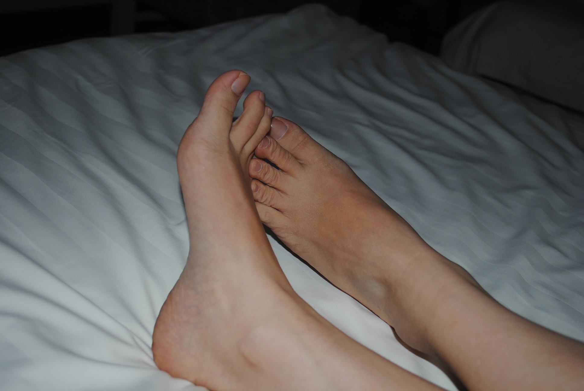 图片[16]-自由摄影 No.194 暗光下的裸足 [85P] – 速更版-美库