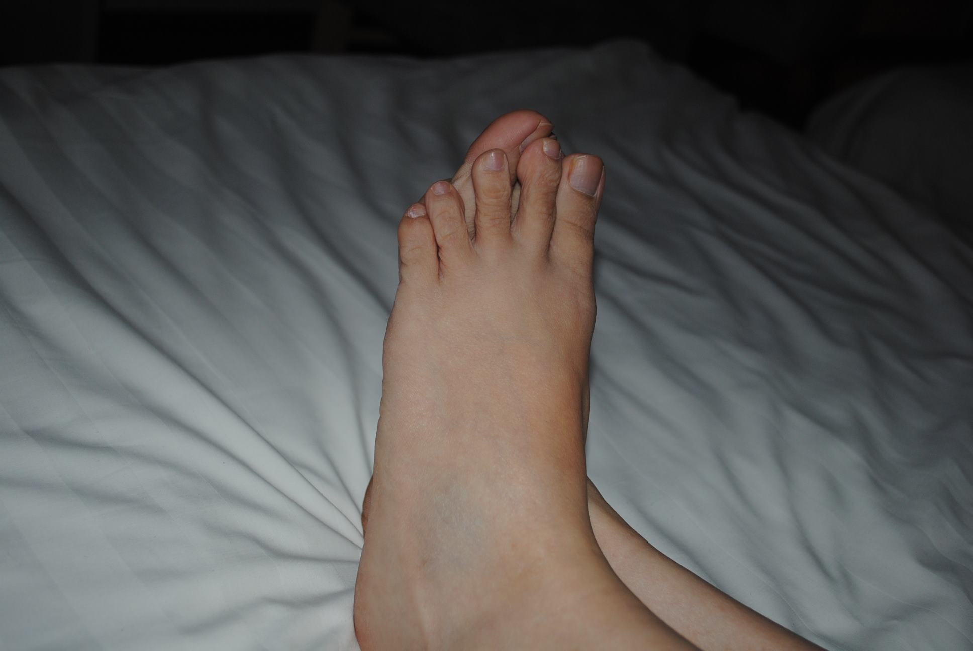 图片[23]-自由摄影 No.194 暗光下的裸足 [85P] – 速更版-美库