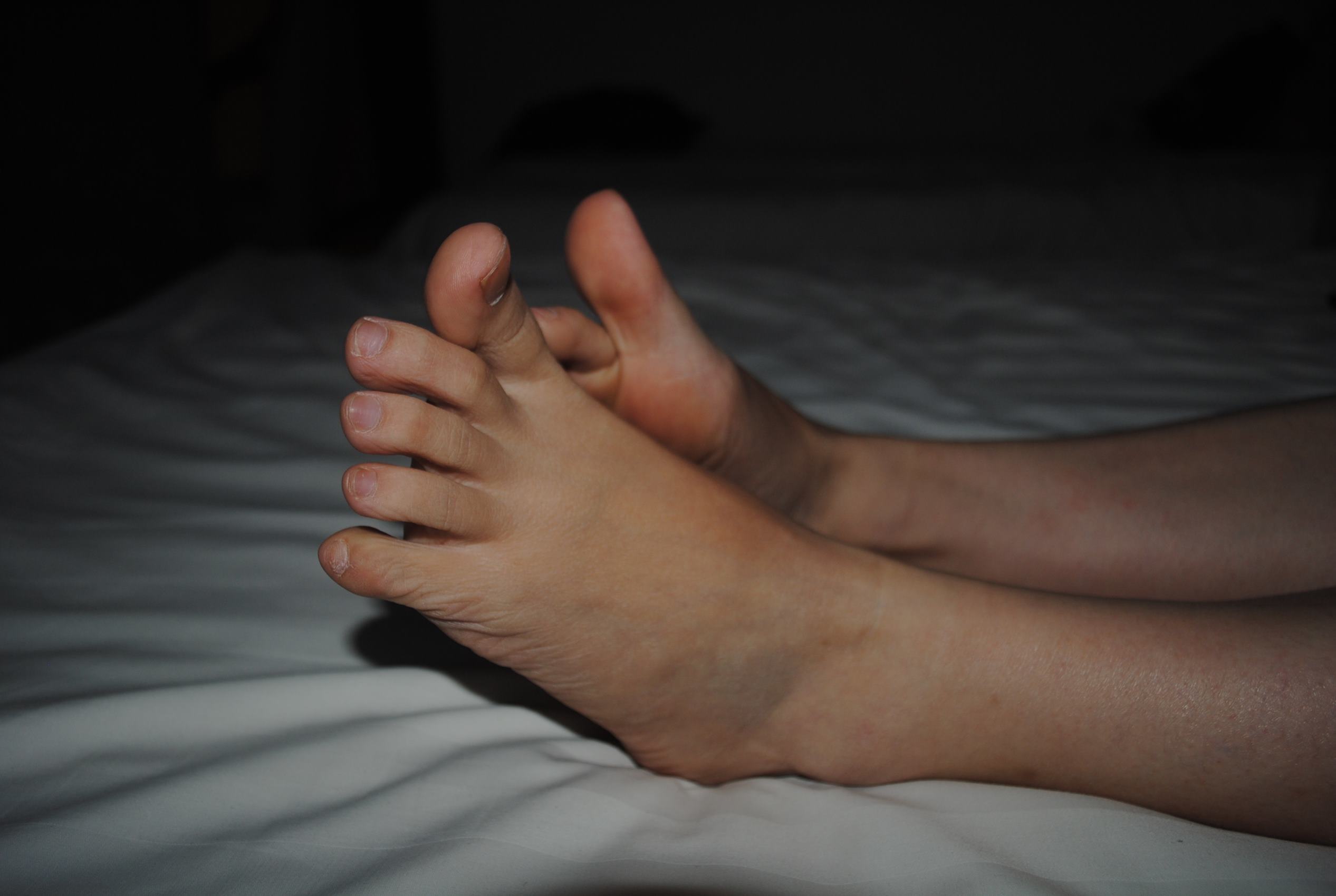 图片[37]-自由摄影 No.194 暗光下的裸足 [85P] – 速更版-美库