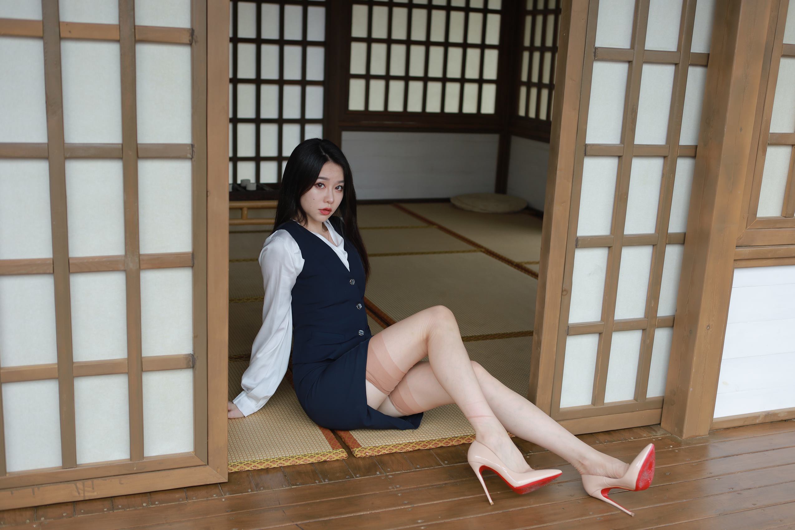 图片[27]-网紅Coser@Sia不吃鱼 真是让人欲罢不能[57P] – 速更版-美库