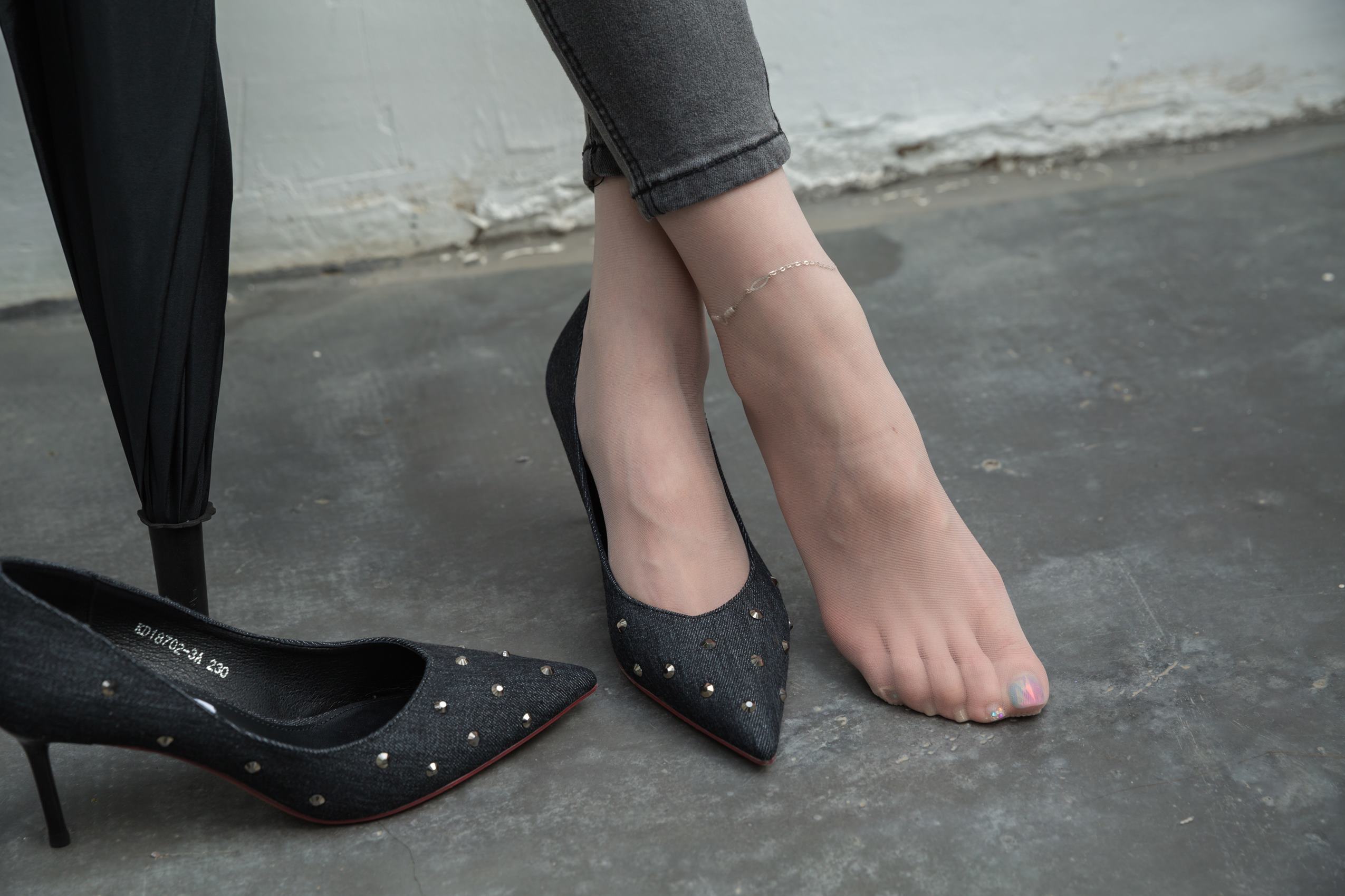 图片[35]-网紅Coser@Sia不吃鱼 蜜大腿白哲jiojio [128P] – 速更版-美库