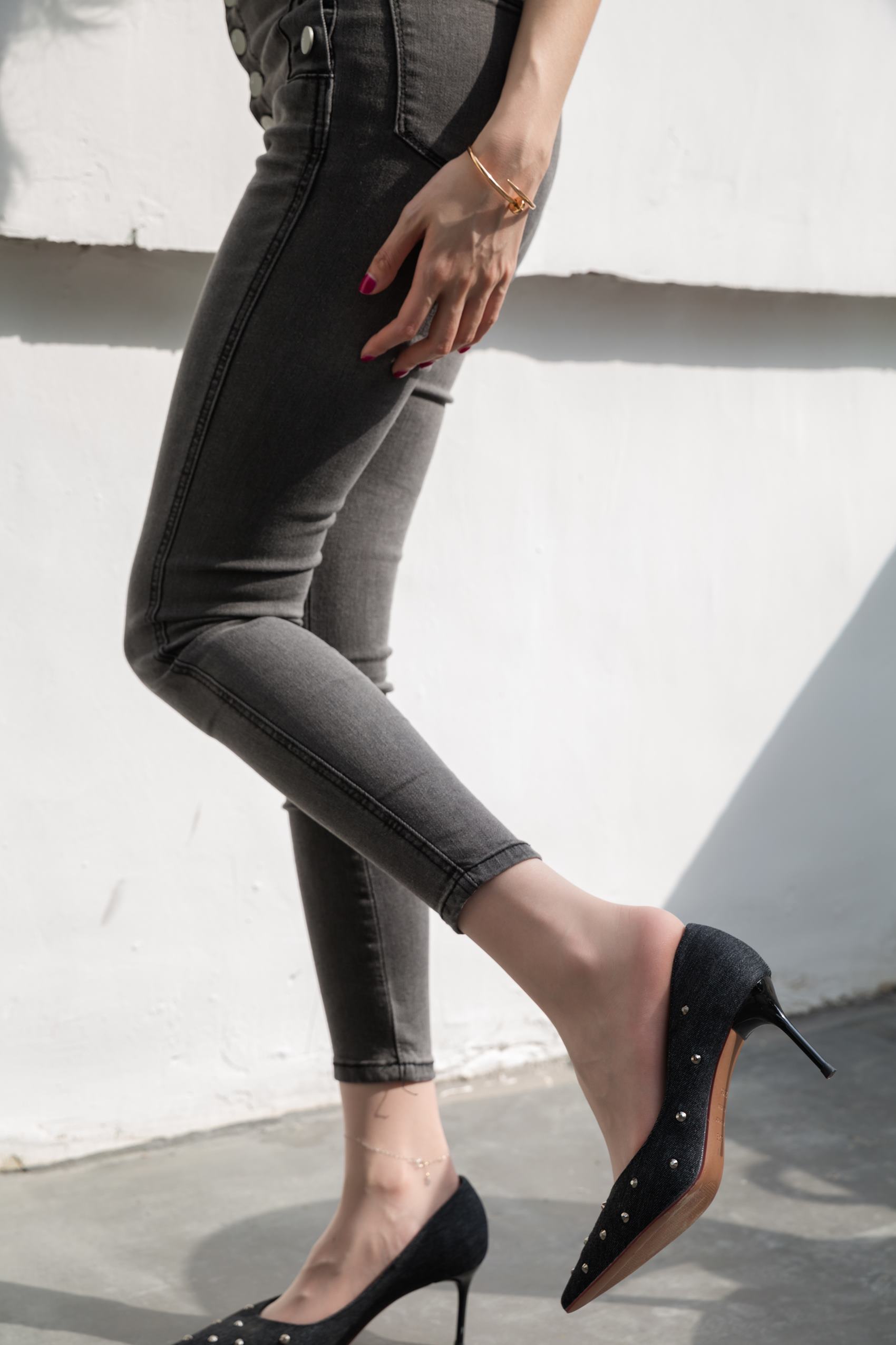 图片[116]-网紅Coser@Sia不吃鱼 蜜大腿白哲jiojio [128P] – 速更版-美库