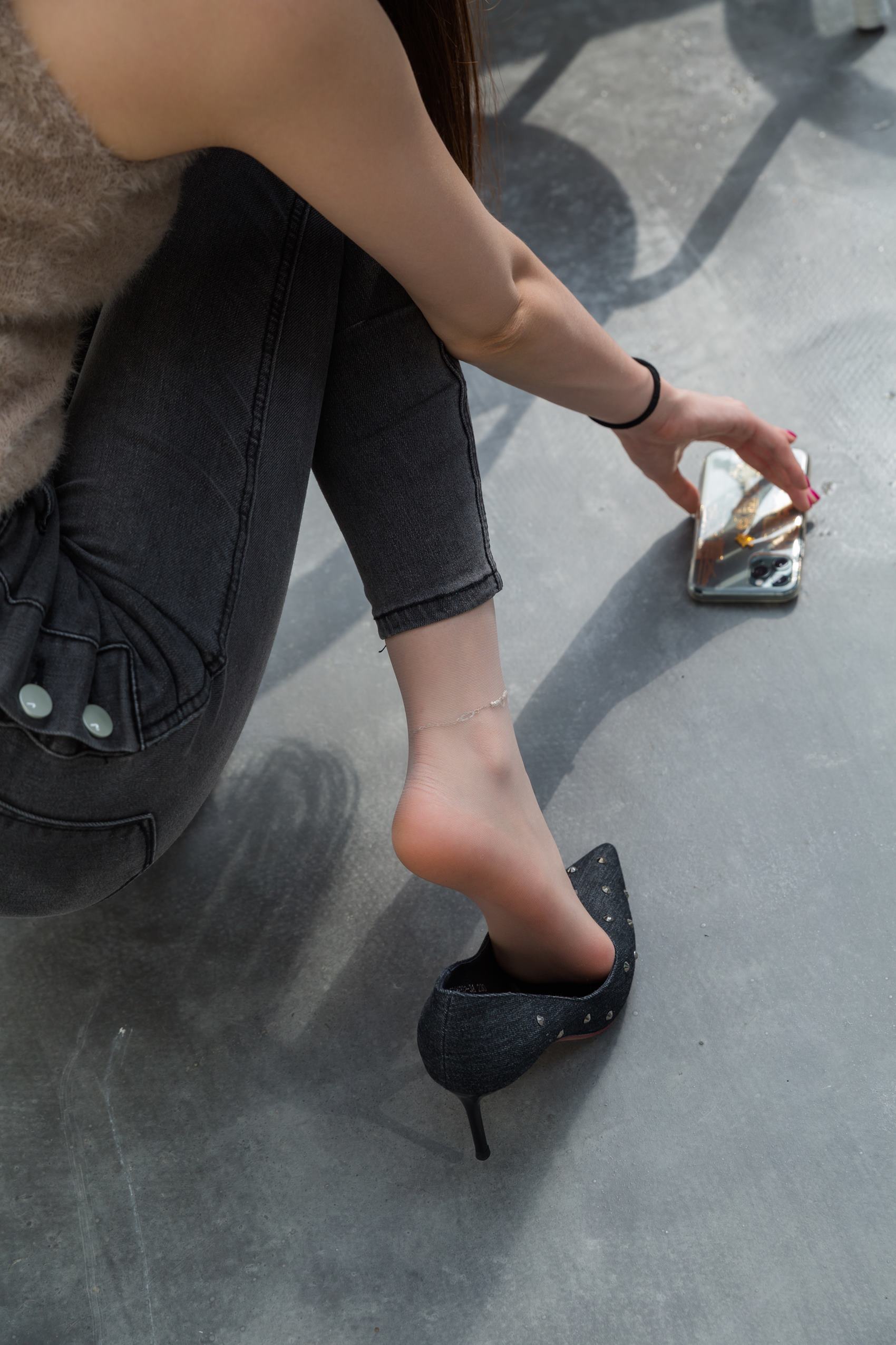 图片[121]-网紅Coser@Sia不吃鱼 蜜大腿白哲jiojio [128P] – 速更版-美库