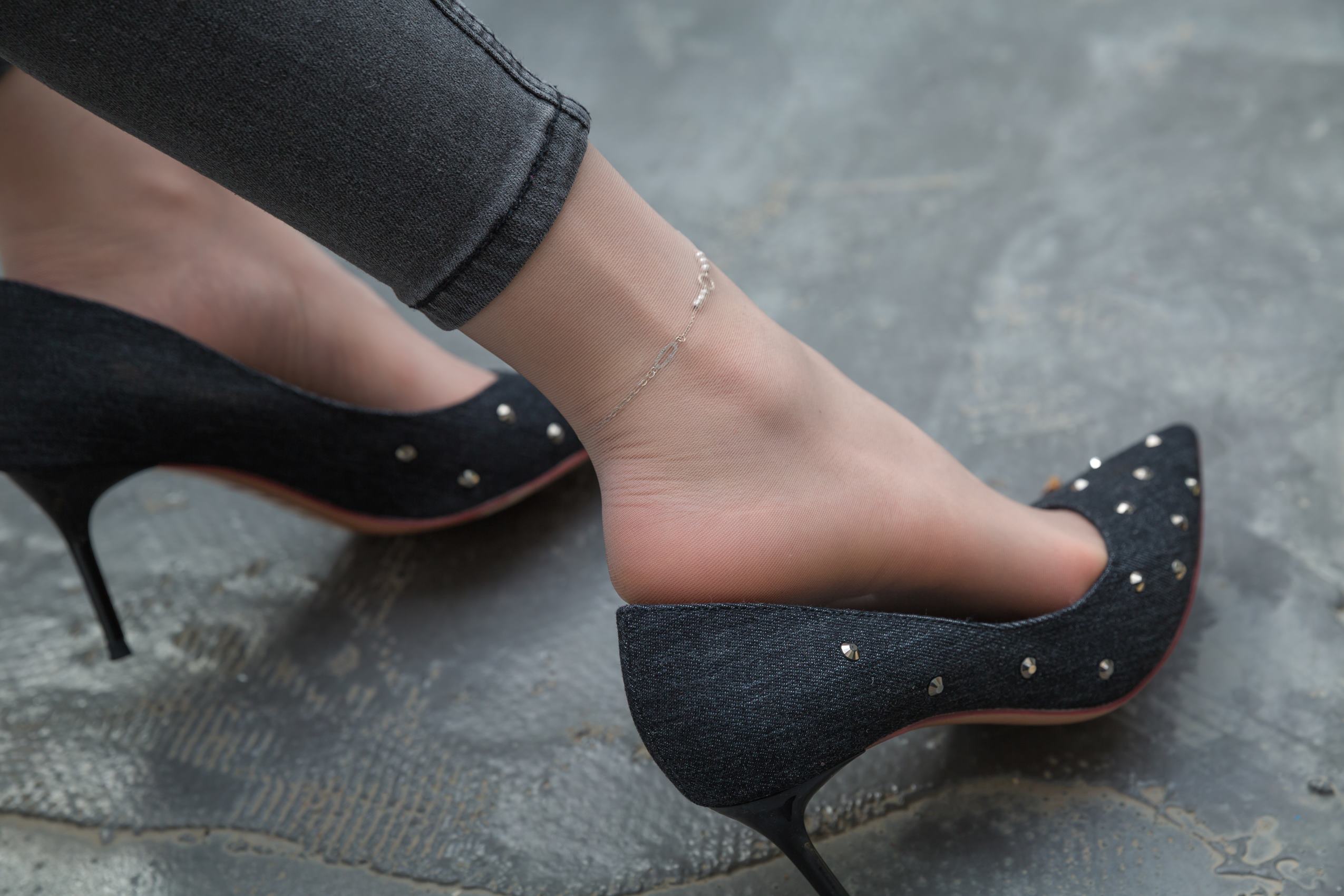 图片[128]-网紅Coser@Sia不吃鱼 蜜大腿白哲jiojio [128P] – 速更版-美库