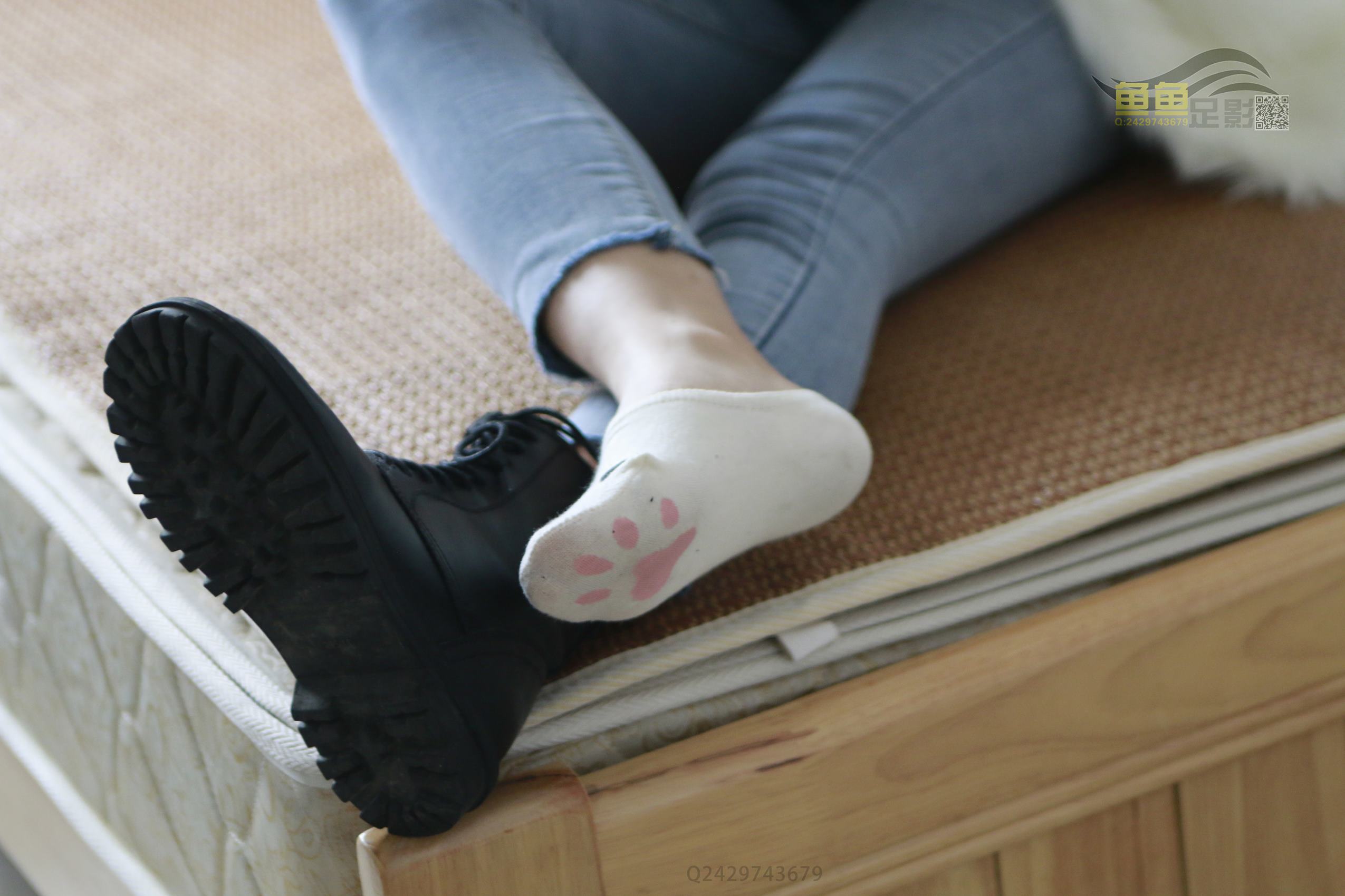 图片[12]-鱼鱼足影@086-第95期：蓉蓉38码[120P] – 速更版-美库