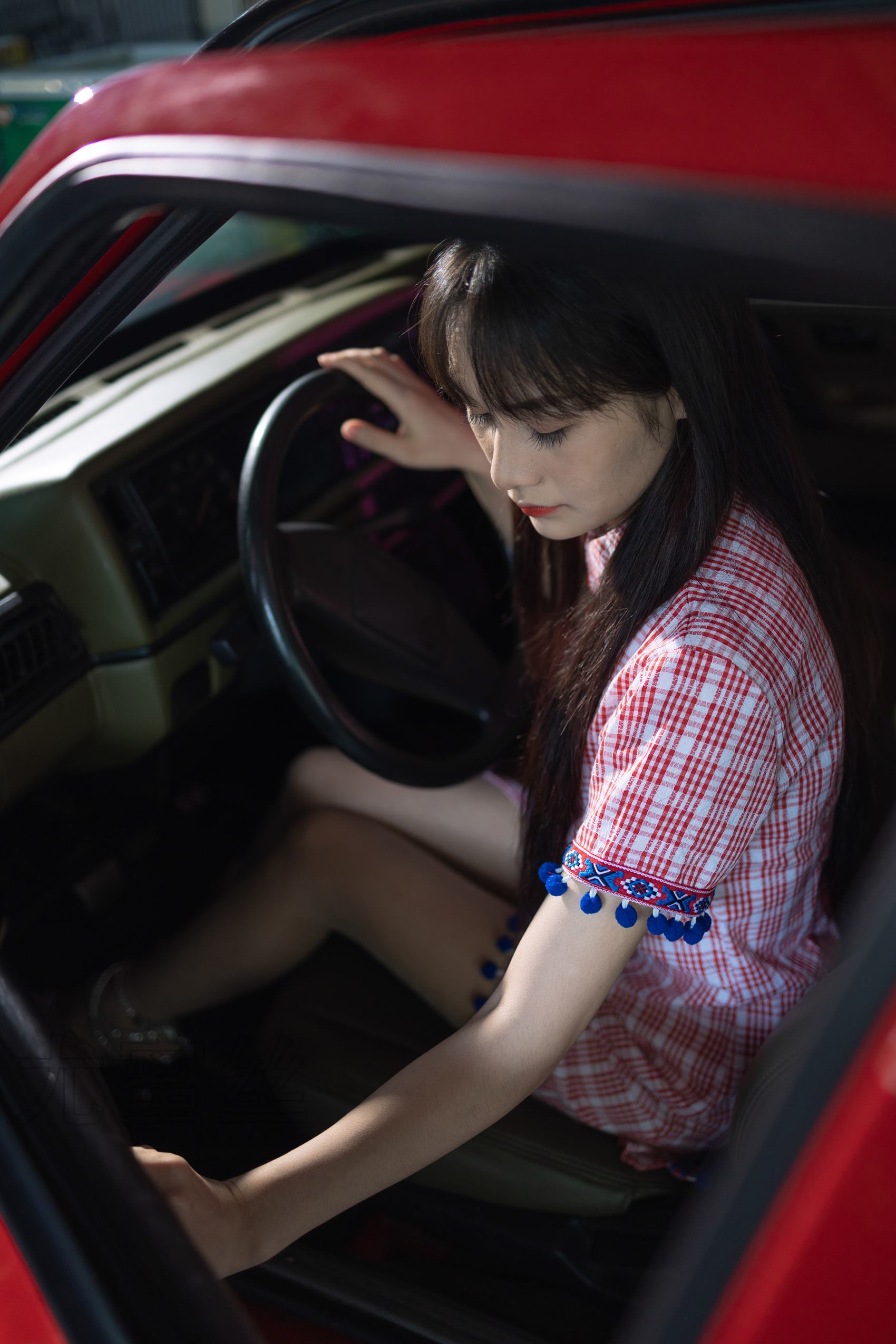 图片[35]-尤蜜丝 NO.074 穿搭推广展示图集[52P] – 速更版-美库