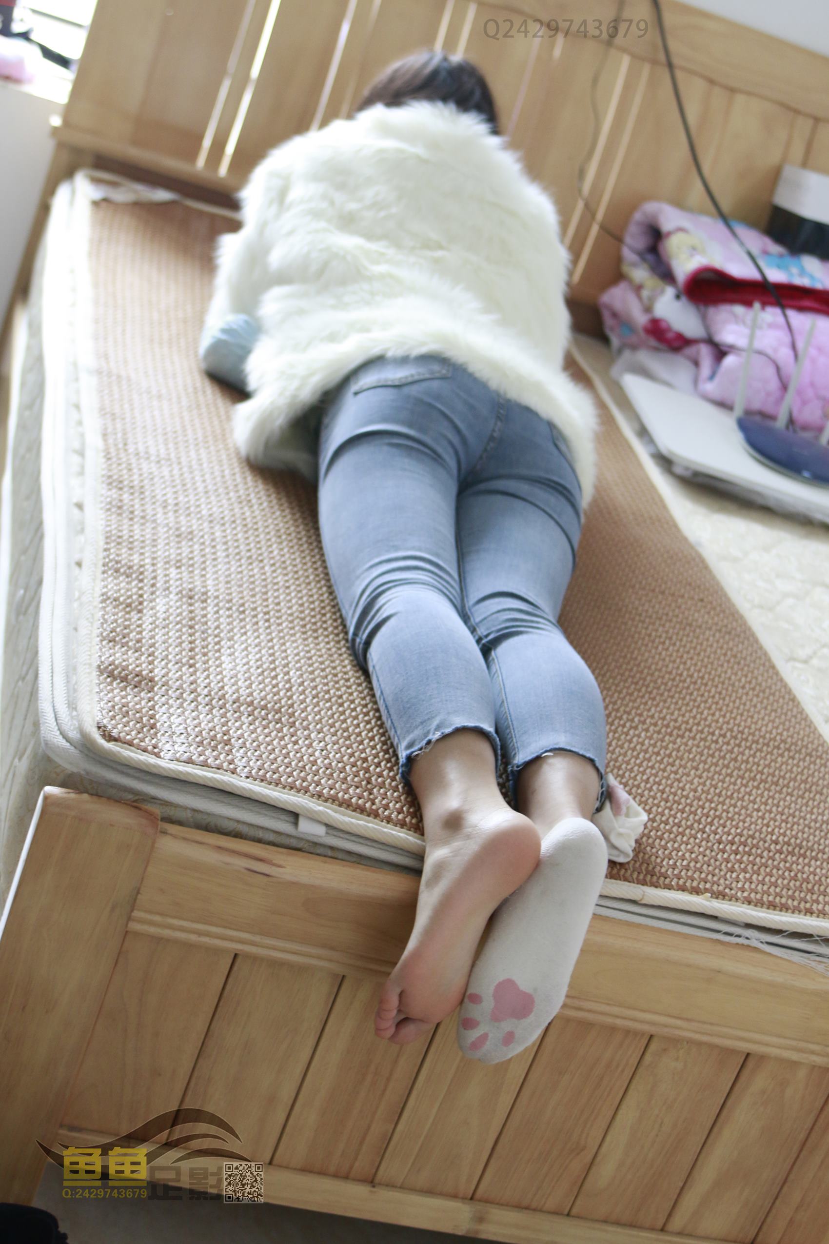 图片[24]-鱼鱼足影@086-第95期：蓉蓉38码[120P] – 速更版-美库