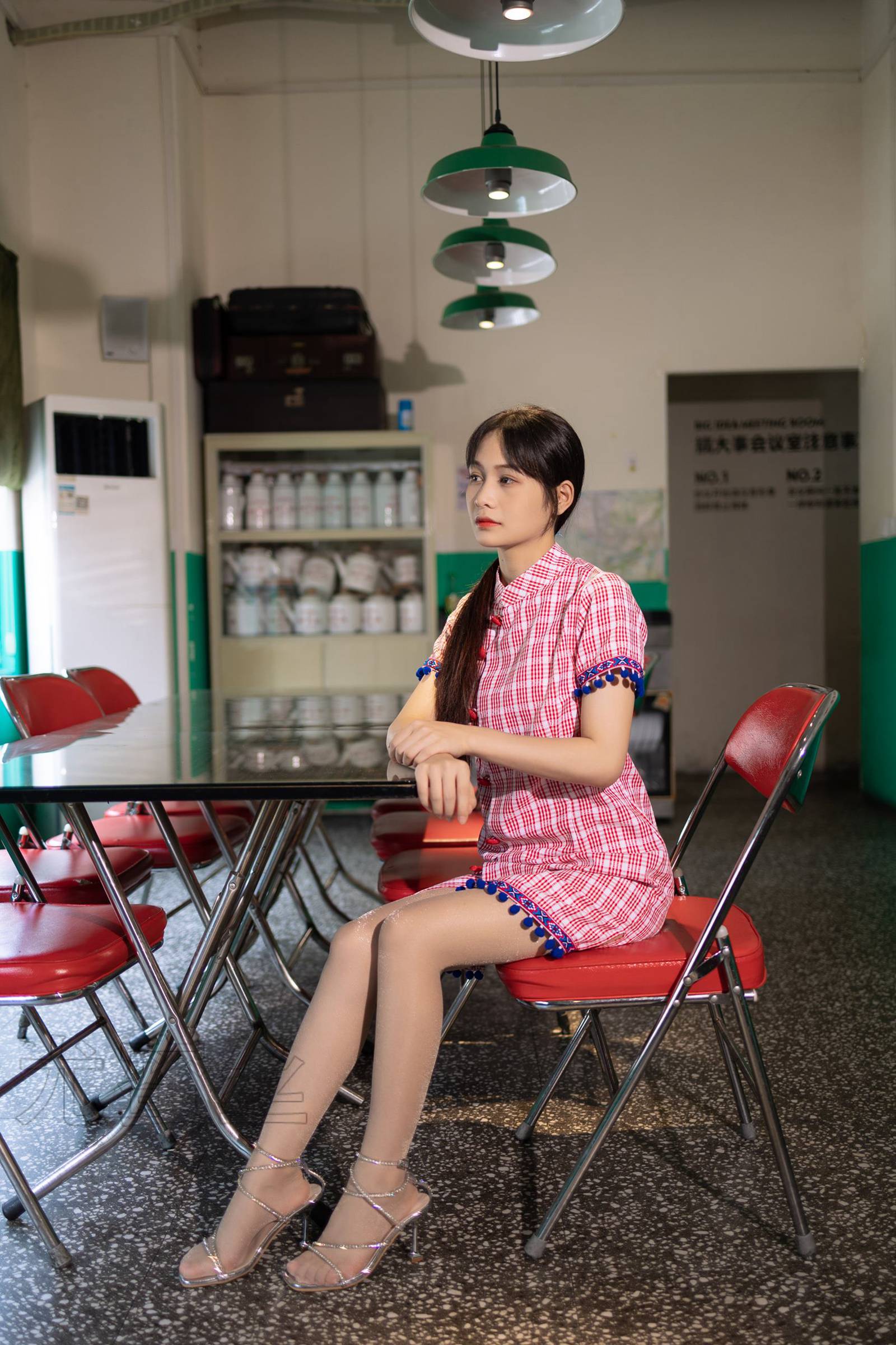 图片[38]-尤蜜丝 NO.074 穿搭推广展示图集[52P] – 速更版-美库