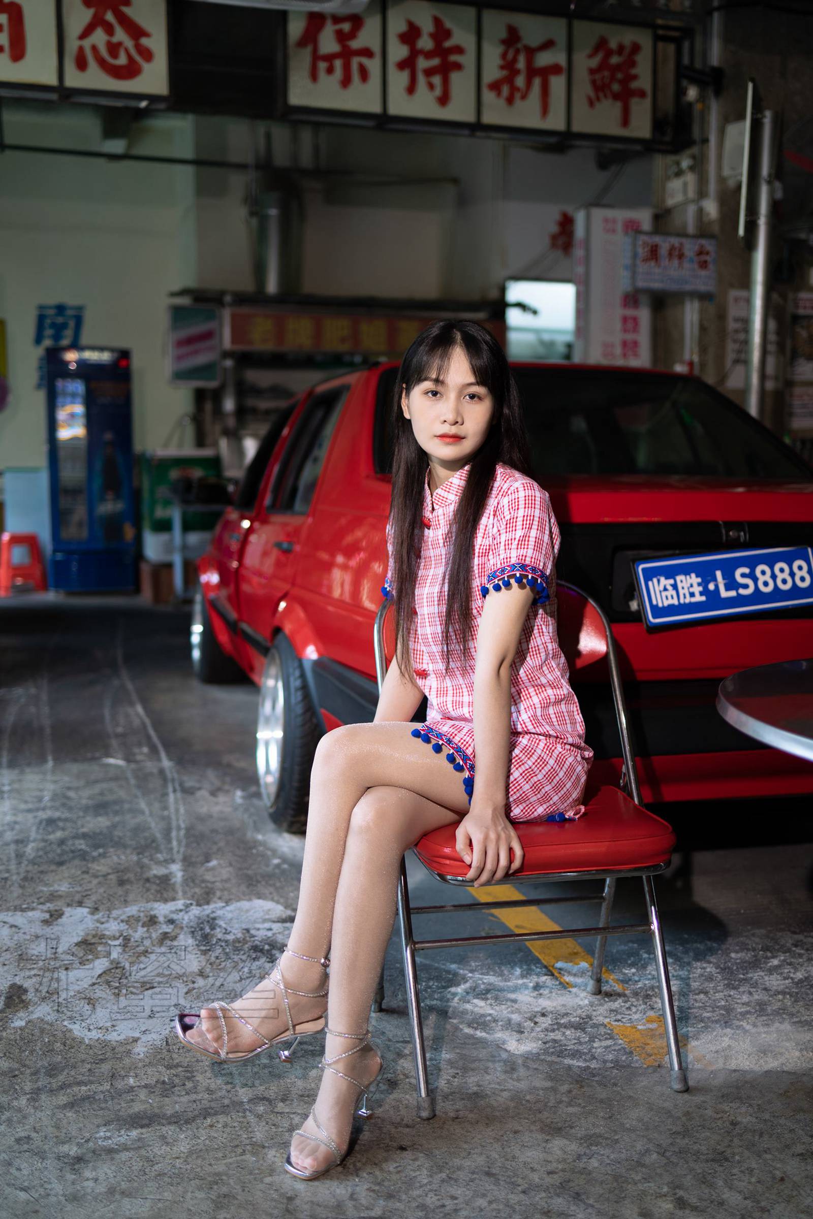 图片[43]-尤蜜丝 NO.074 穿搭推广展示图集[52P] – 速更版-美库