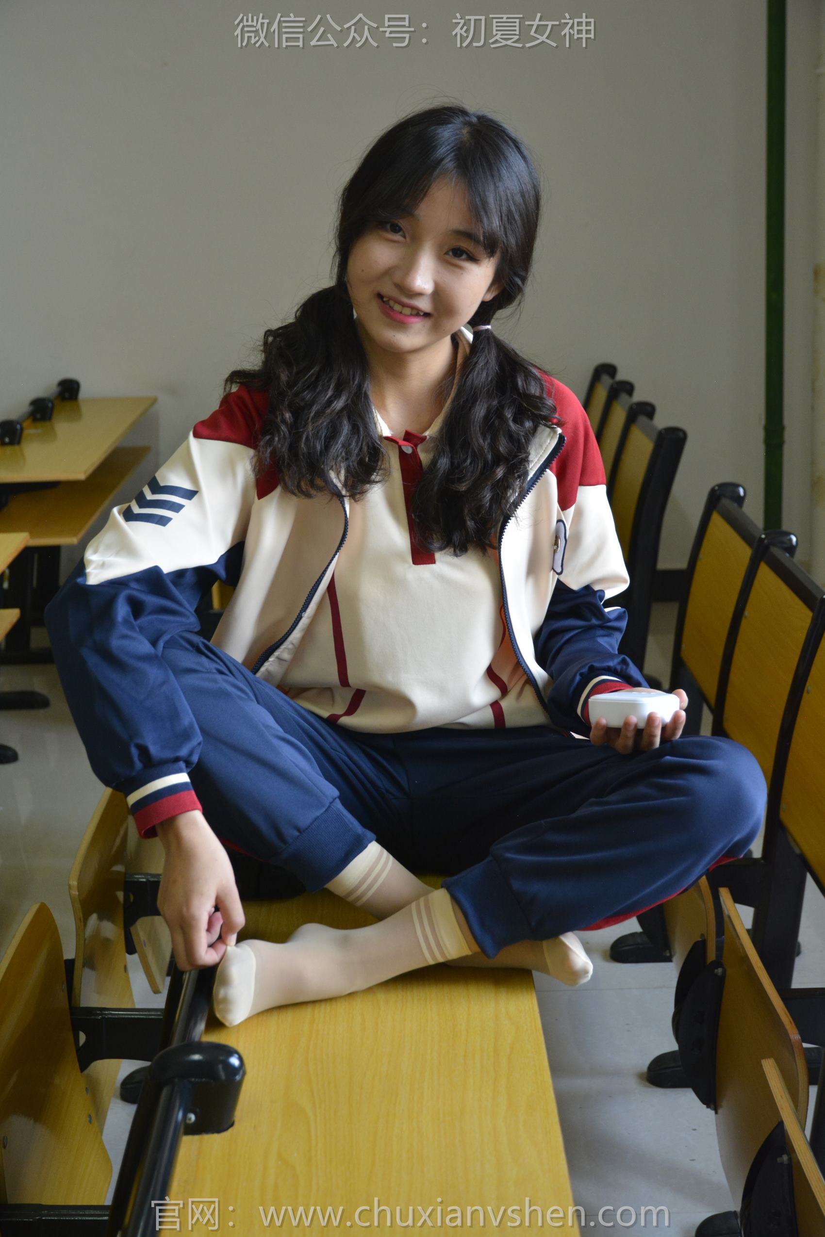 图片[26]-初夏女神 NO.125 点点 英伦风校服[140P] – 速更版-美库