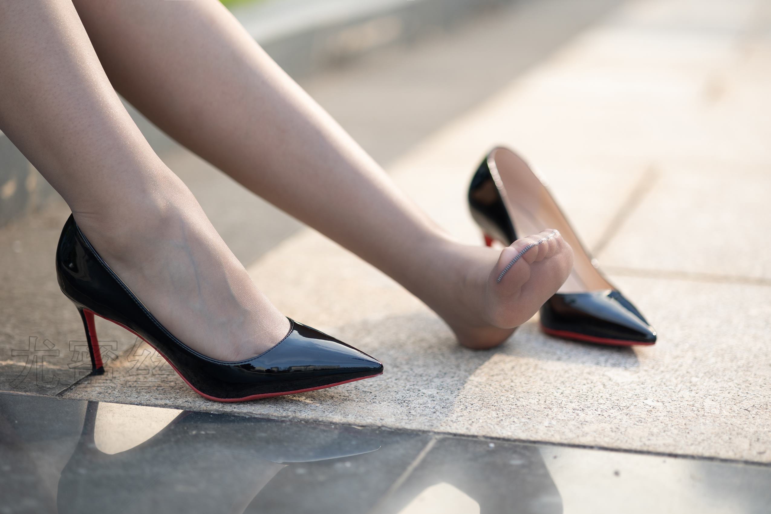 图片[48]-尤蜜丝 NO.077 穿搭推广展示图集[50P] – 速更版-美库