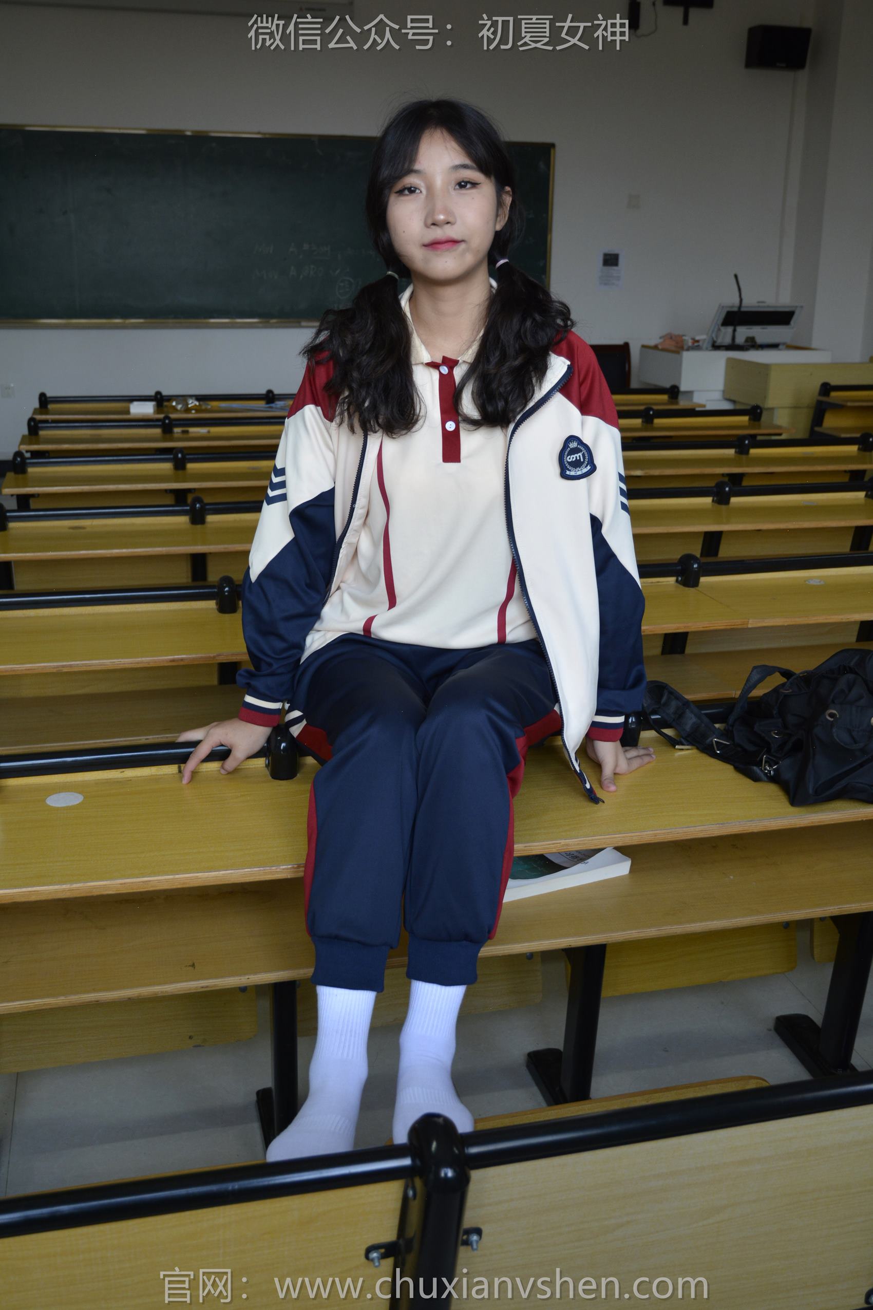 图片[41]-初夏女神 NO.125 点点 英伦风校服[140P] – 速更版-美库