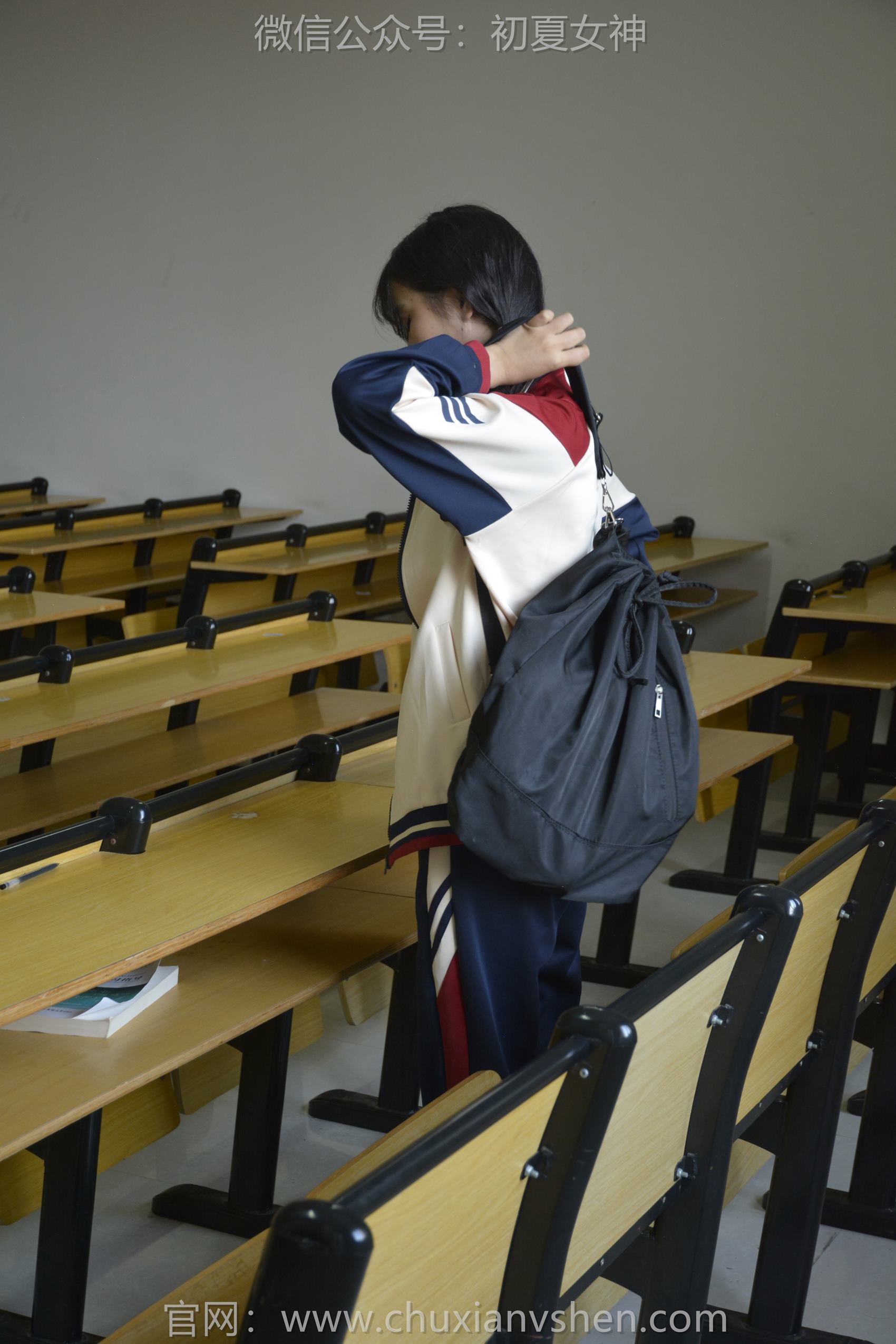 图片[44]-初夏女神 NO.125 点点 英伦风校服[140P] – 速更版-美库