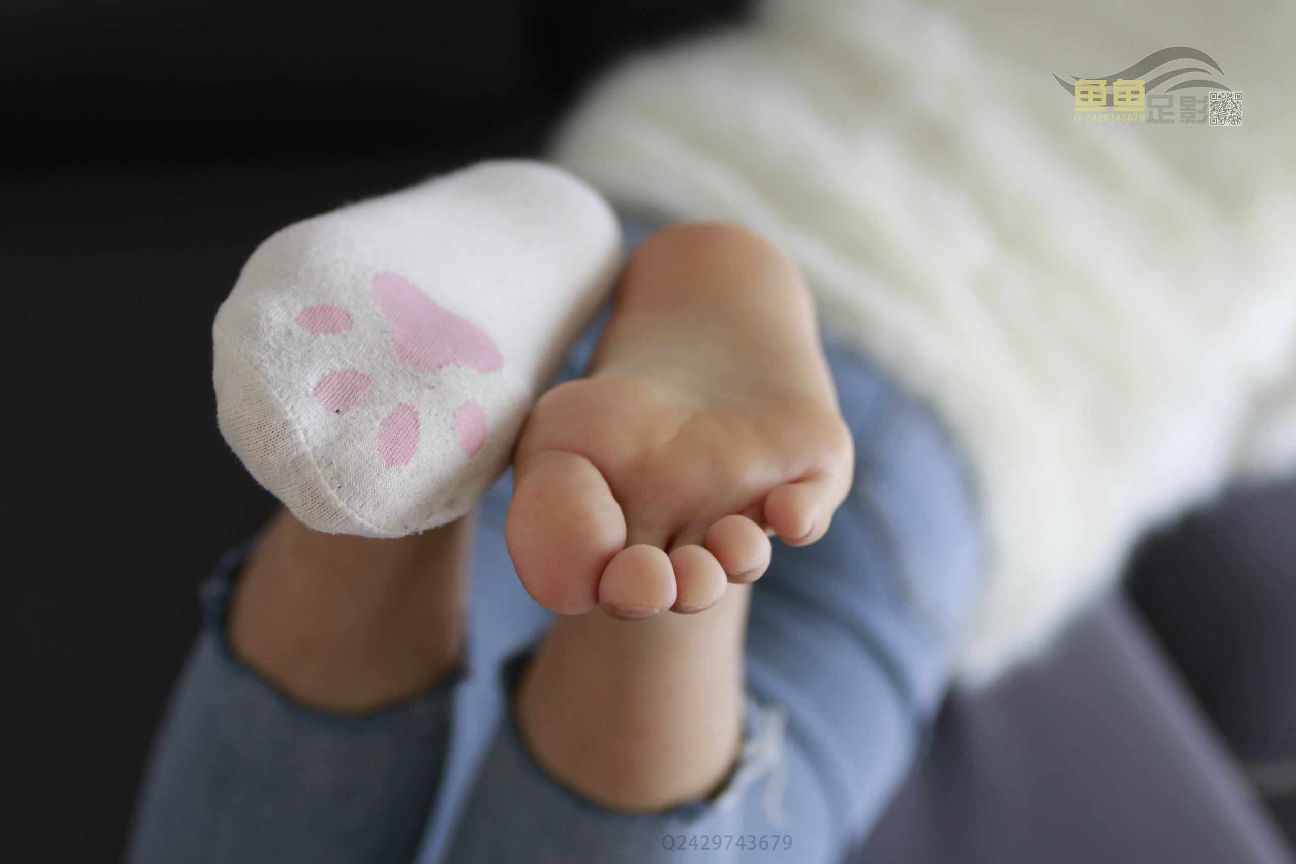 图片[84]-鱼鱼足影@086-第95期：蓉蓉38码[120P] – 速更版-美库