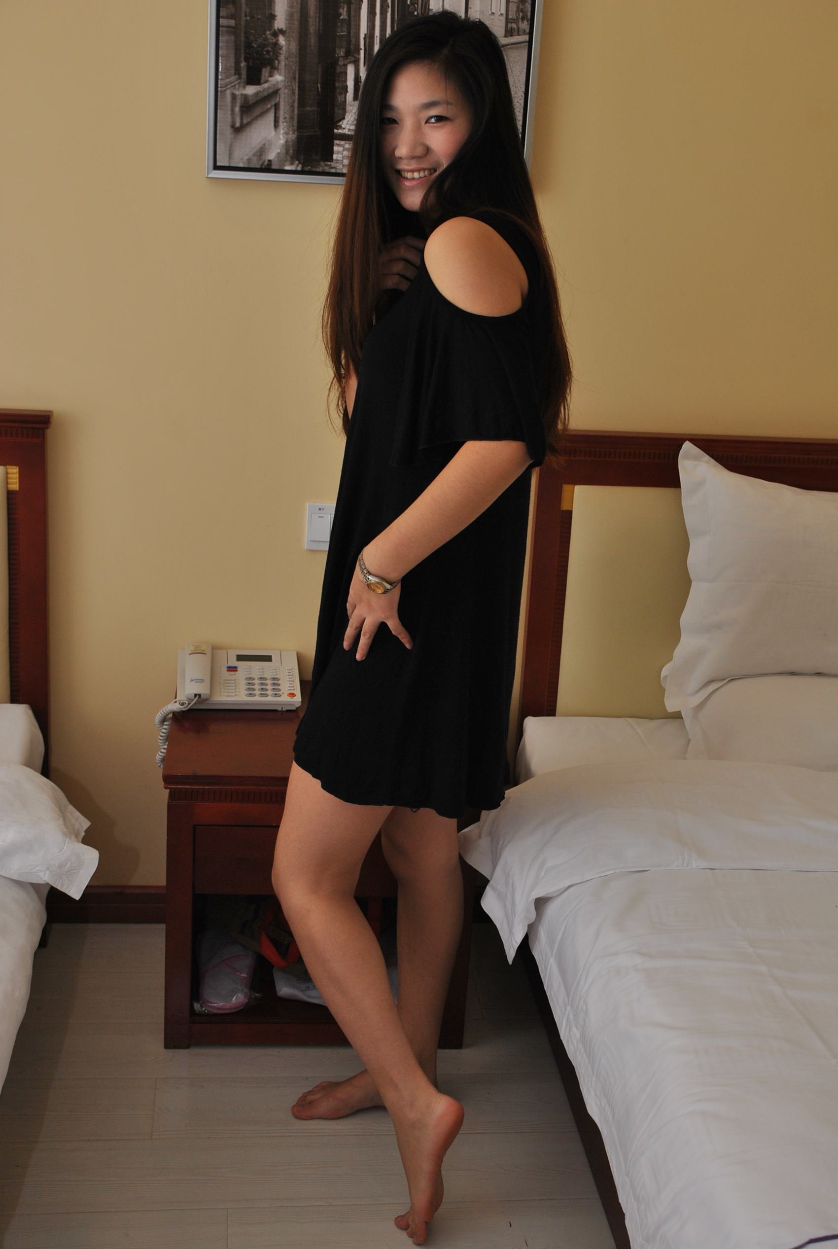 图片[25]-自由摄影 No.197 林熙蕾 高挑MM的经典裸足展示 [33P] – 速更版-美库