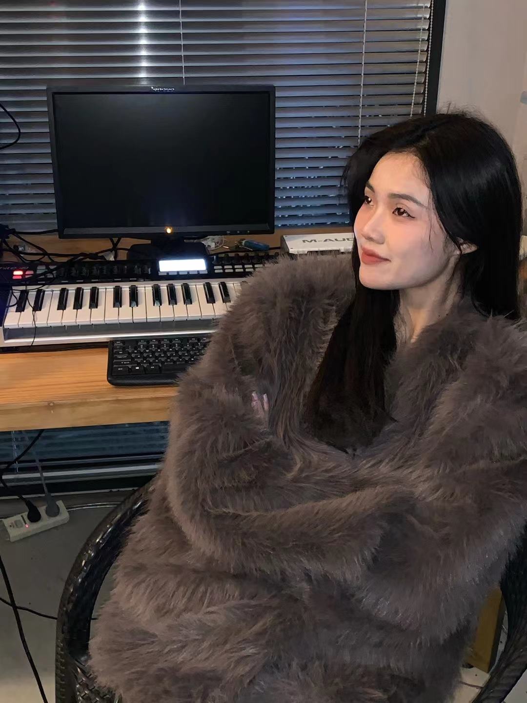 图片[107]-鱼鱼足影@086-第95期：蓉蓉38码[120P] – 速更版-美库