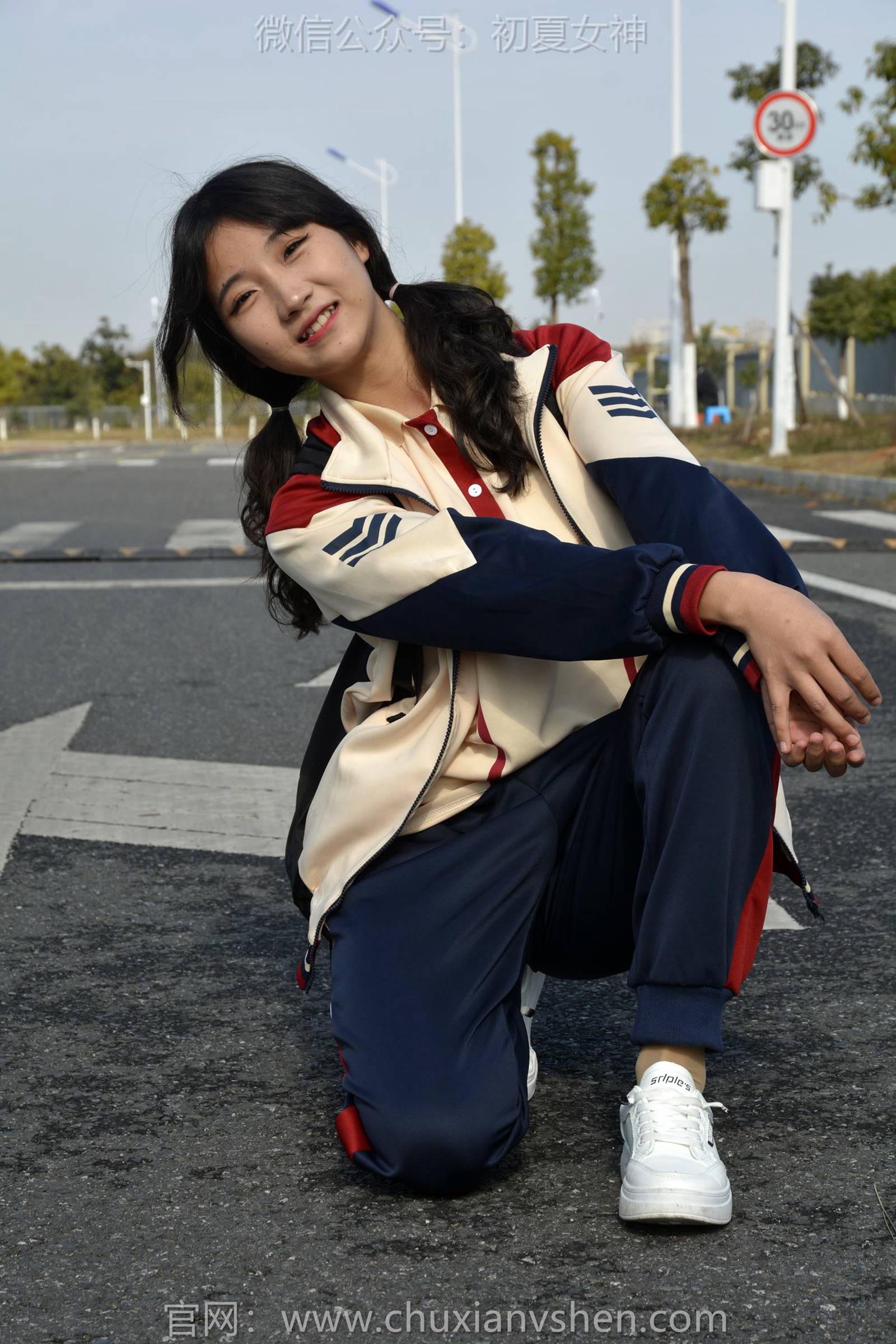 图片[98]-初夏女神 NO.125 点点 英伦风校服[140P] – 速更版-美库