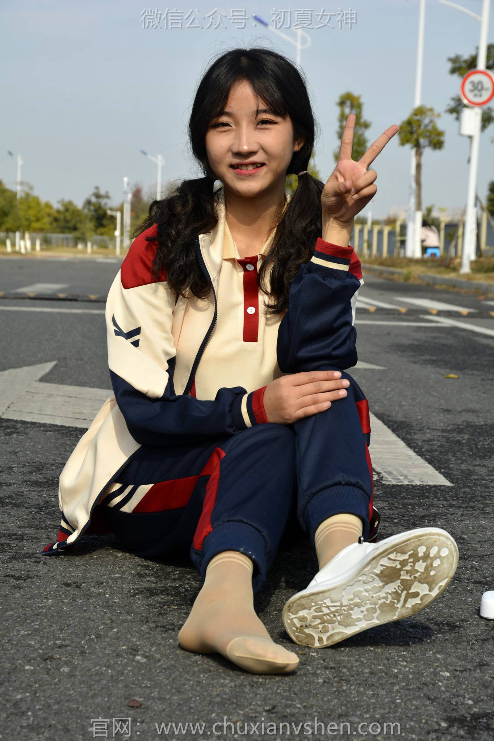 图片[103]-初夏女神 NO.125 点点 英伦风校服[140P] – 速更版-美库