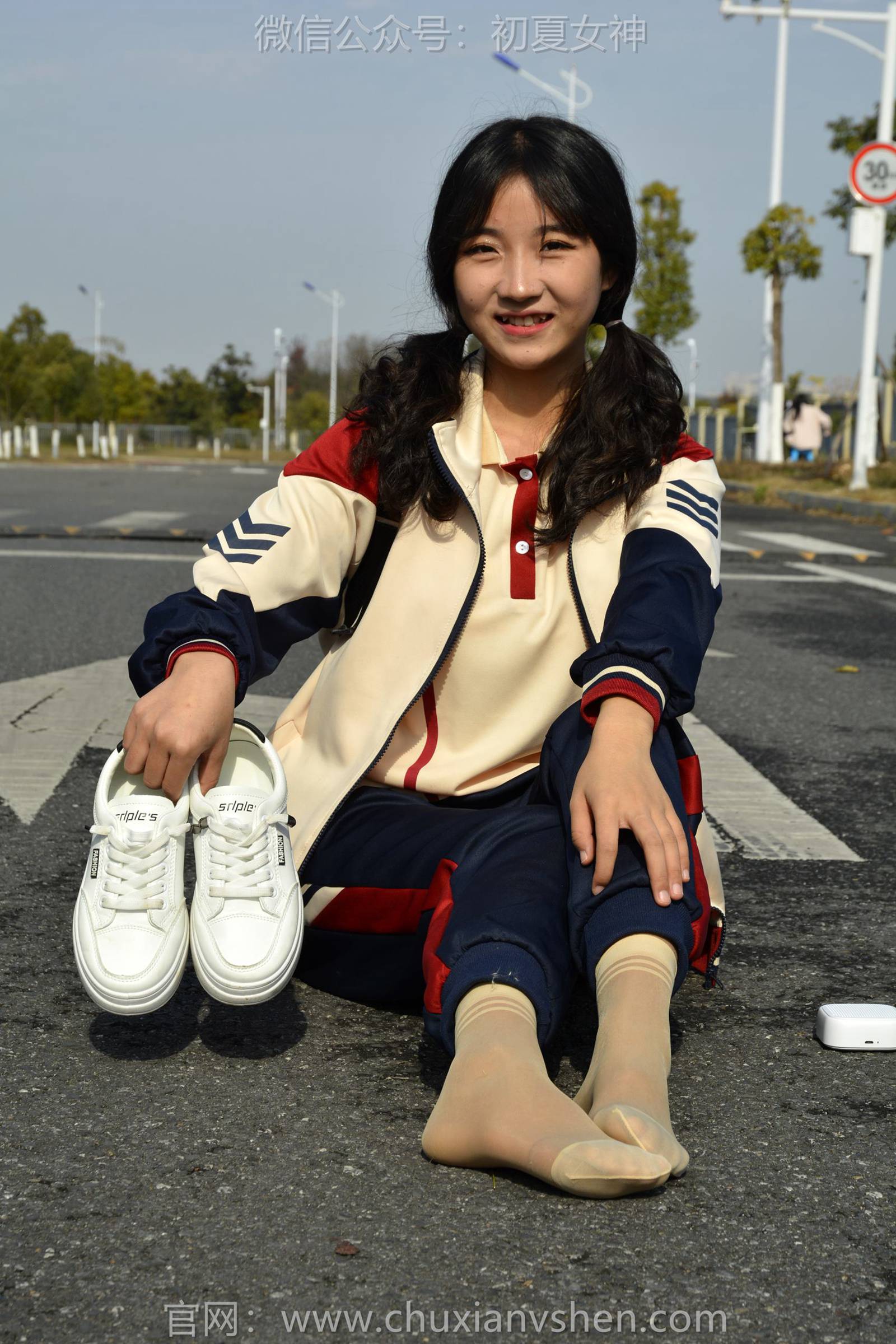 图片[104]-初夏女神 NO.125 点点 英伦风校服[140P] – 速更版-美库