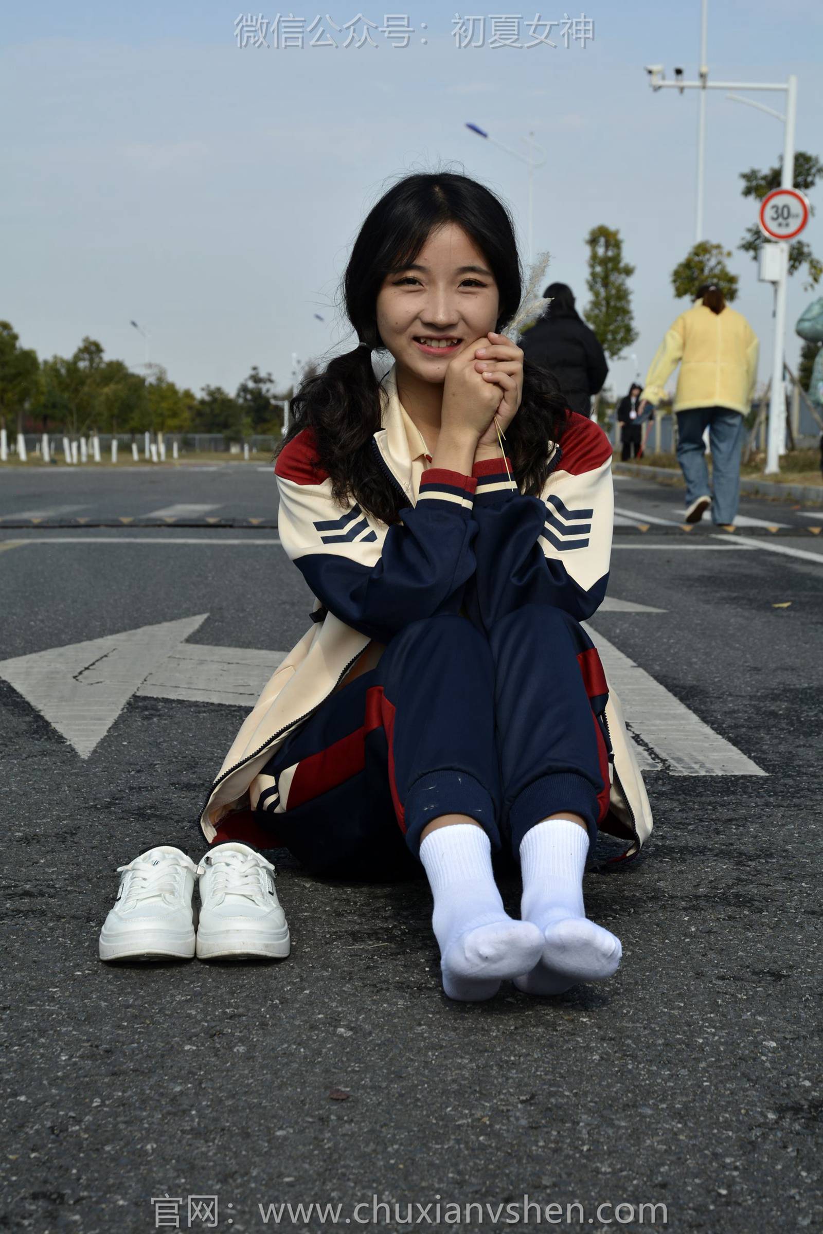 图片[115]-初夏女神 NO.125 点点 英伦风校服[140P] – 速更版-美库