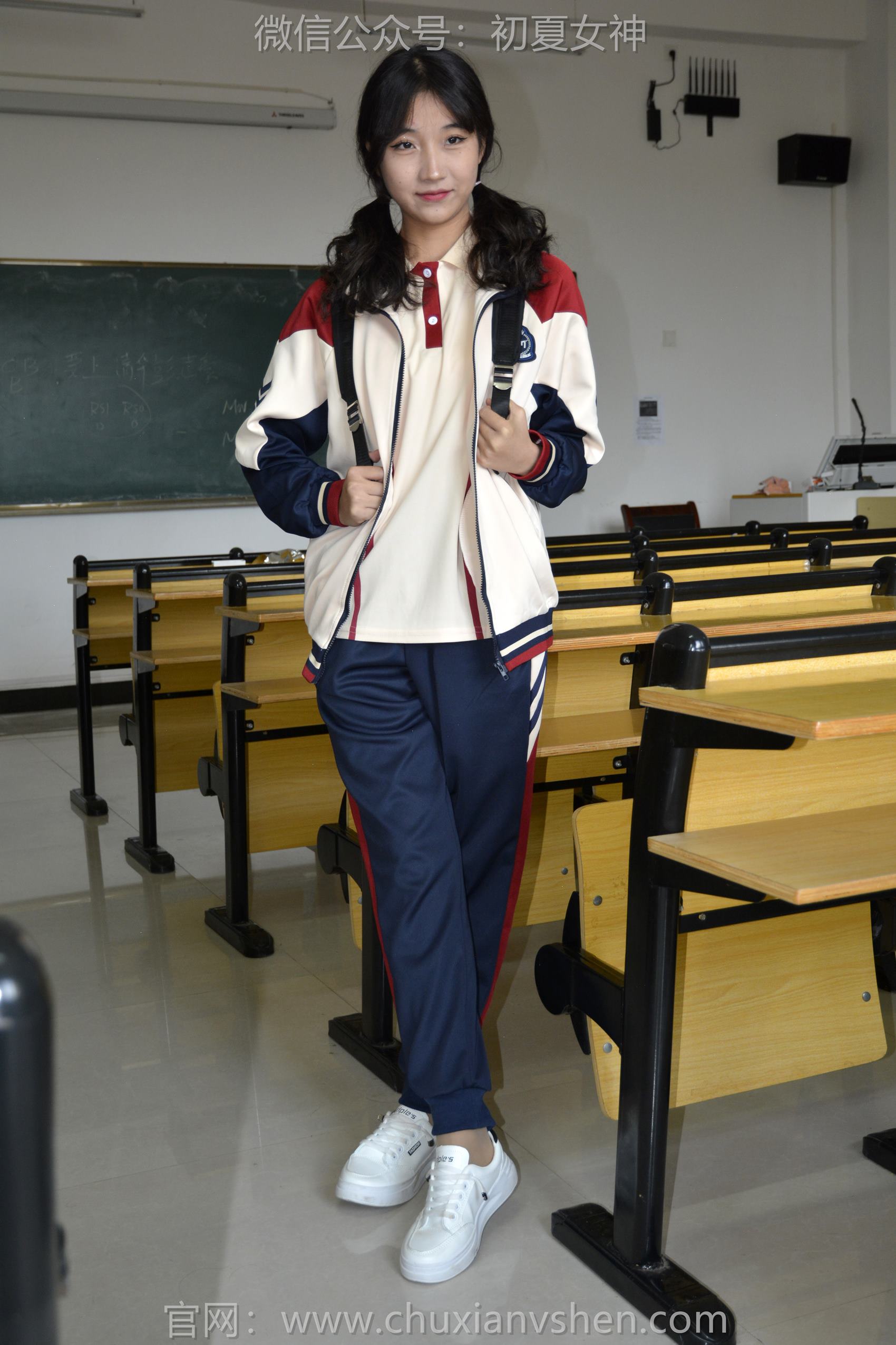 图片[136]-初夏女神 NO.125 点点 英伦风校服[140P] – 速更版-美库