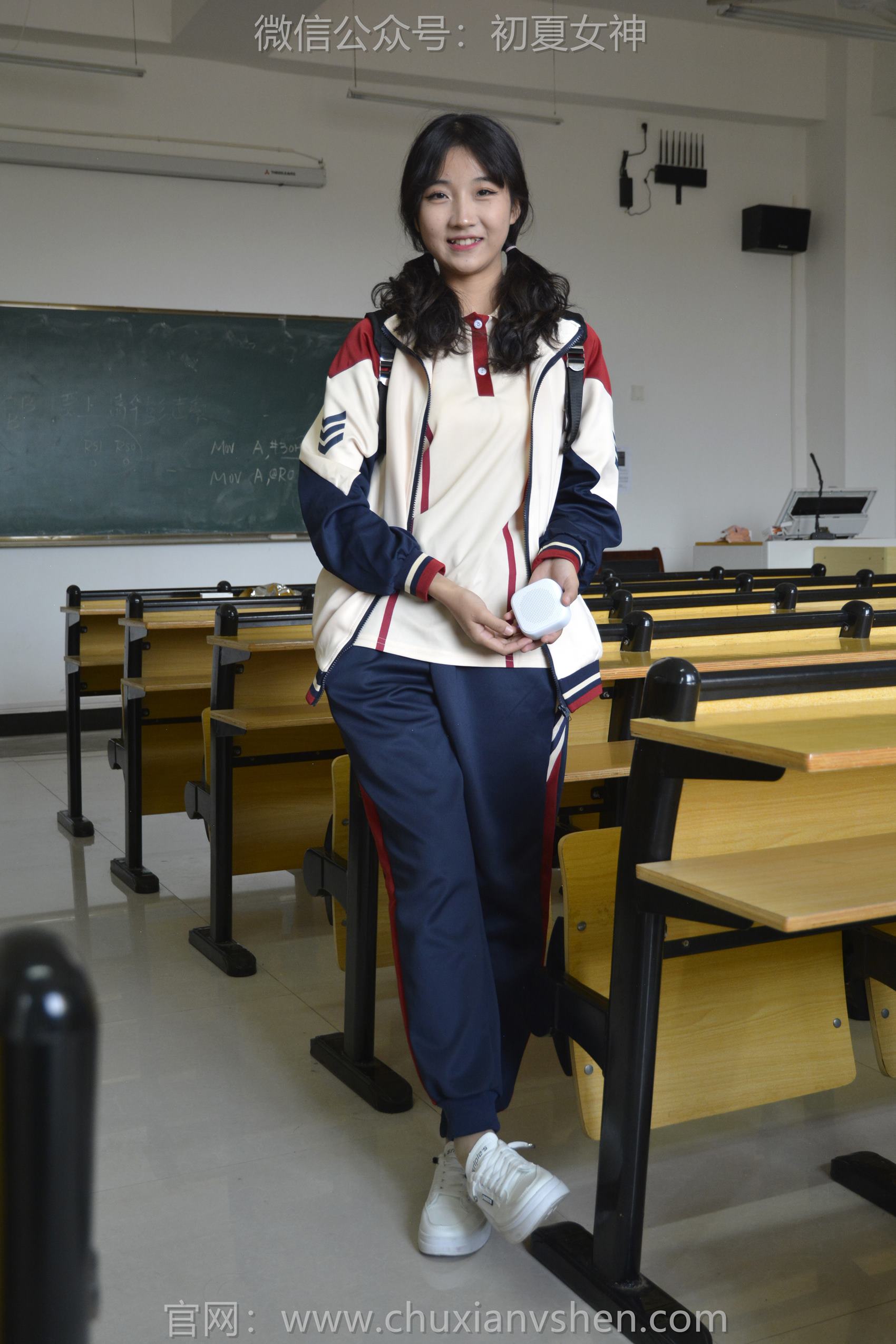 图片[137]-初夏女神 NO.125 点点 英伦风校服[140P] – 速更版-美库