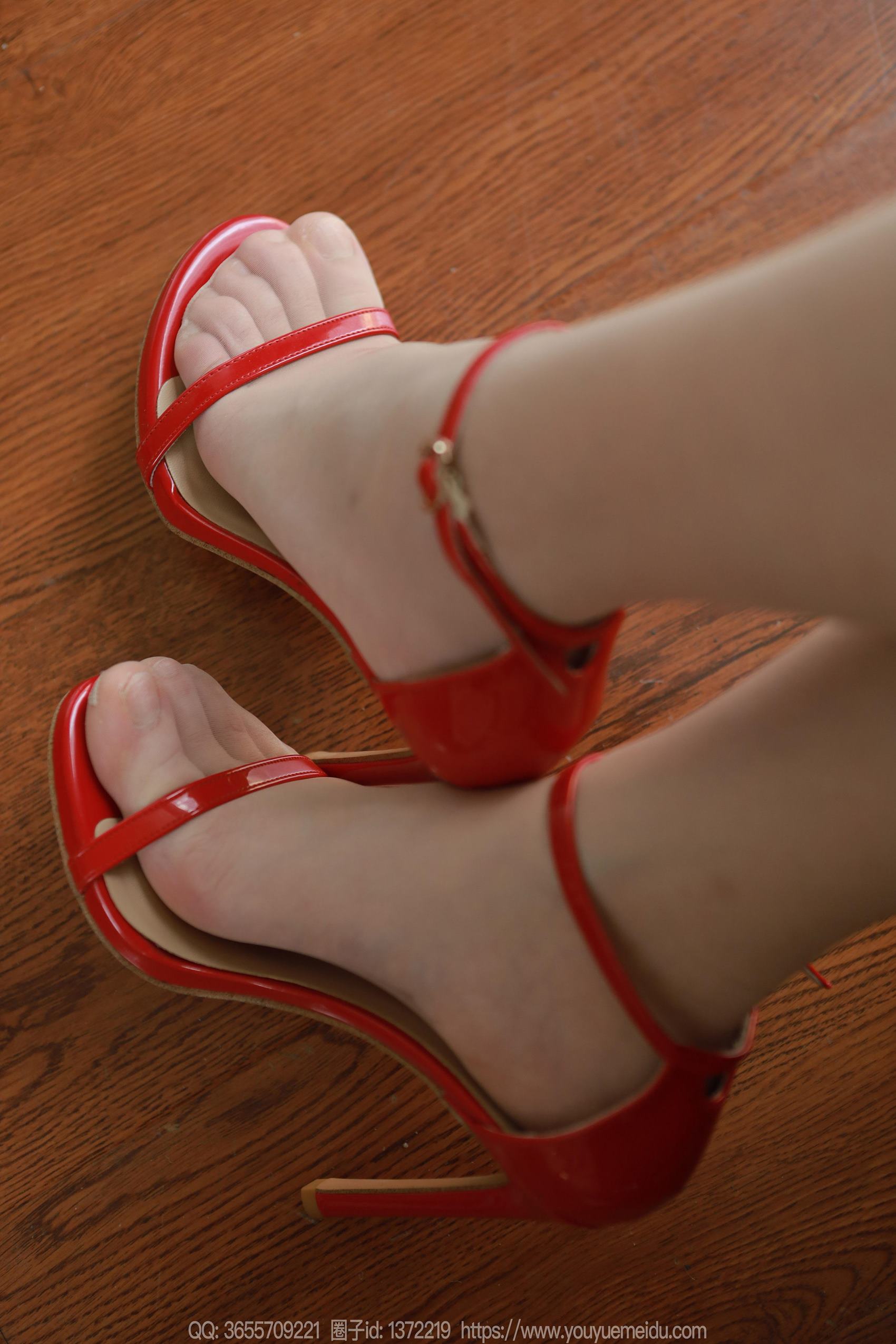 图片[58]-[IESS异思趣向] 2024.04.05 丝享家1708：小婕《红》[81P] – 速更版-美库