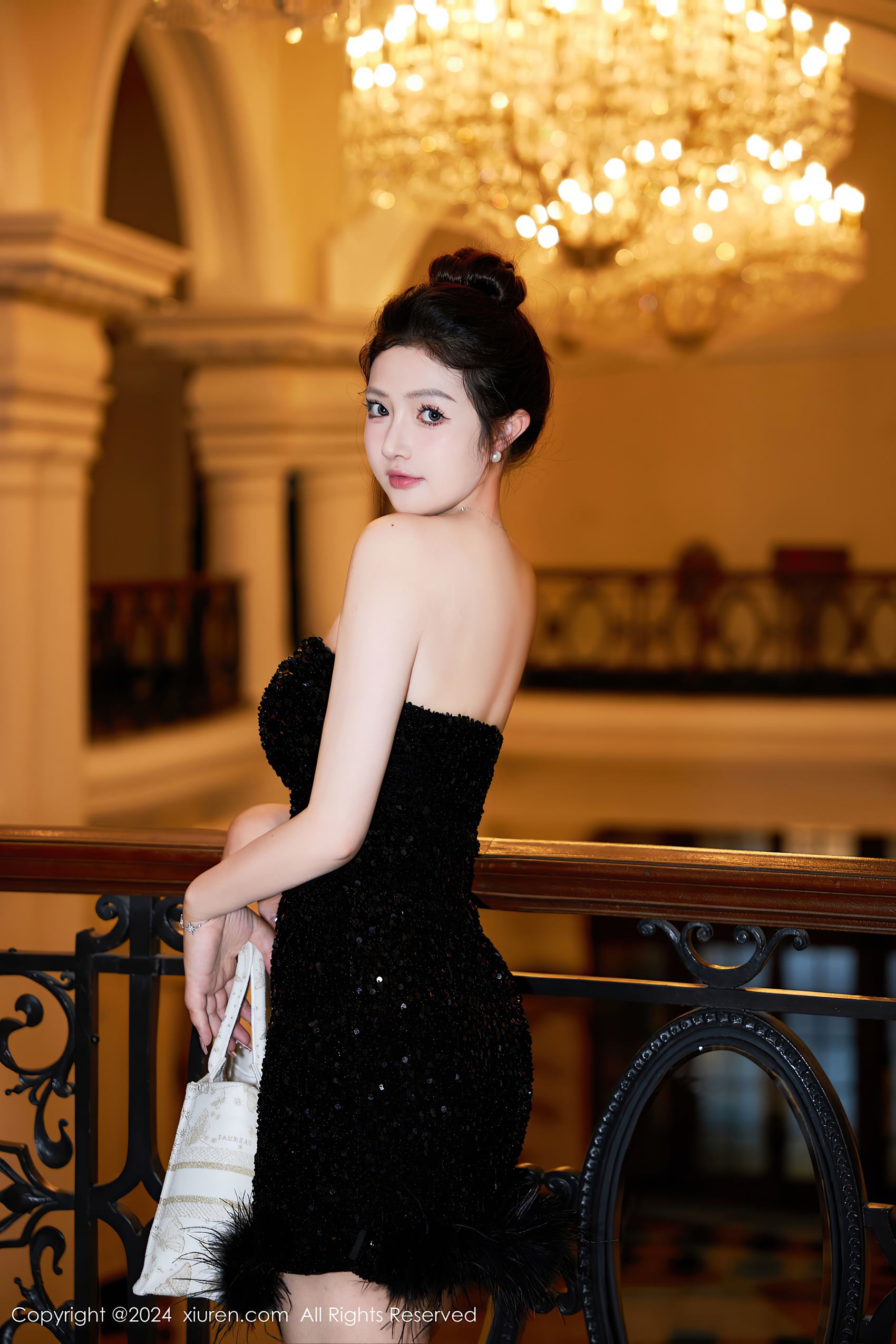 图片[38]-[Xiuren秀人网]2024.04.28 NO.8462 养乐多DoDo[39+1P] – 速更版-美库