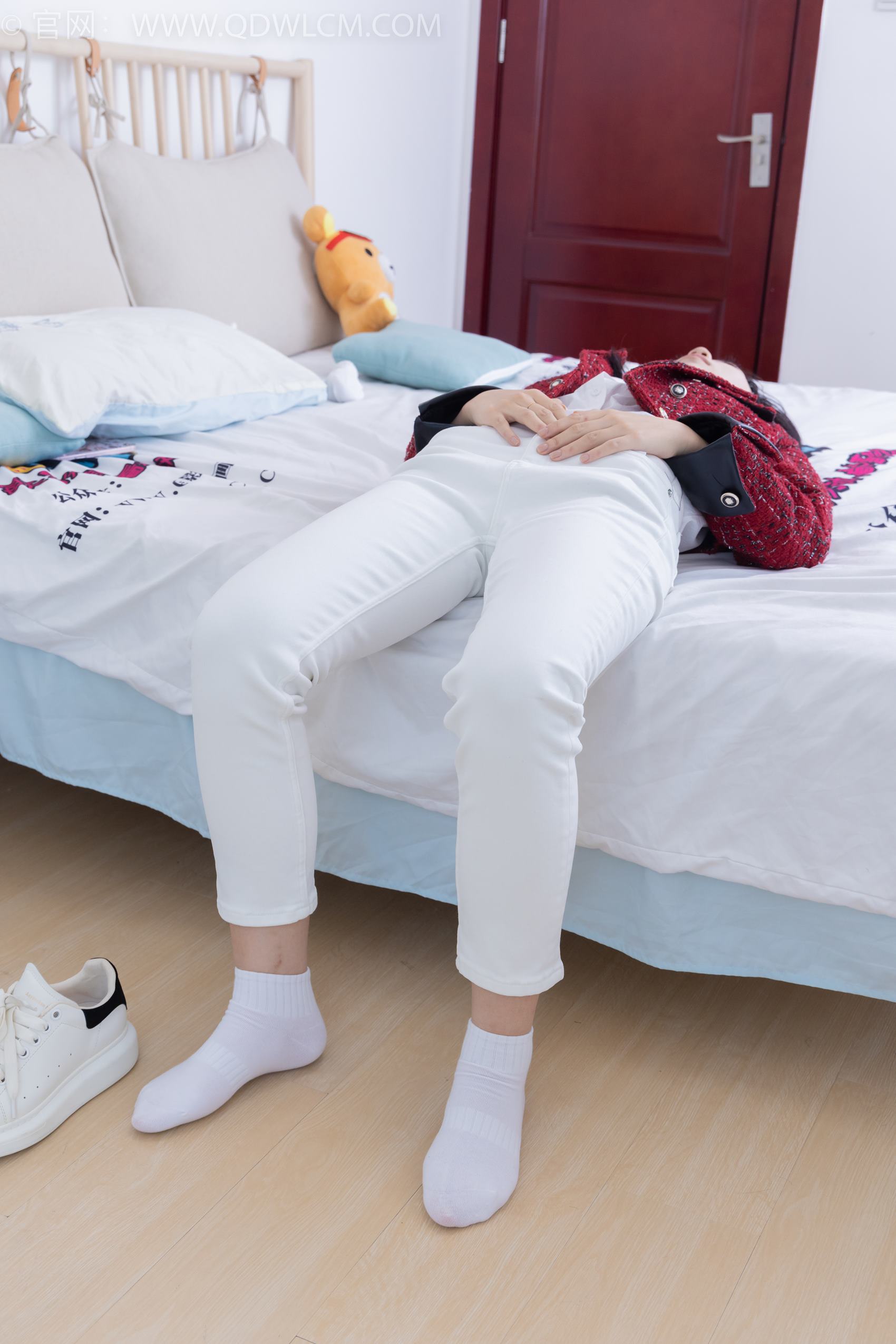 图片[181]-物恋传媒 NO.1923 纱纱-鸟语花香[189P] – 速更版-美库